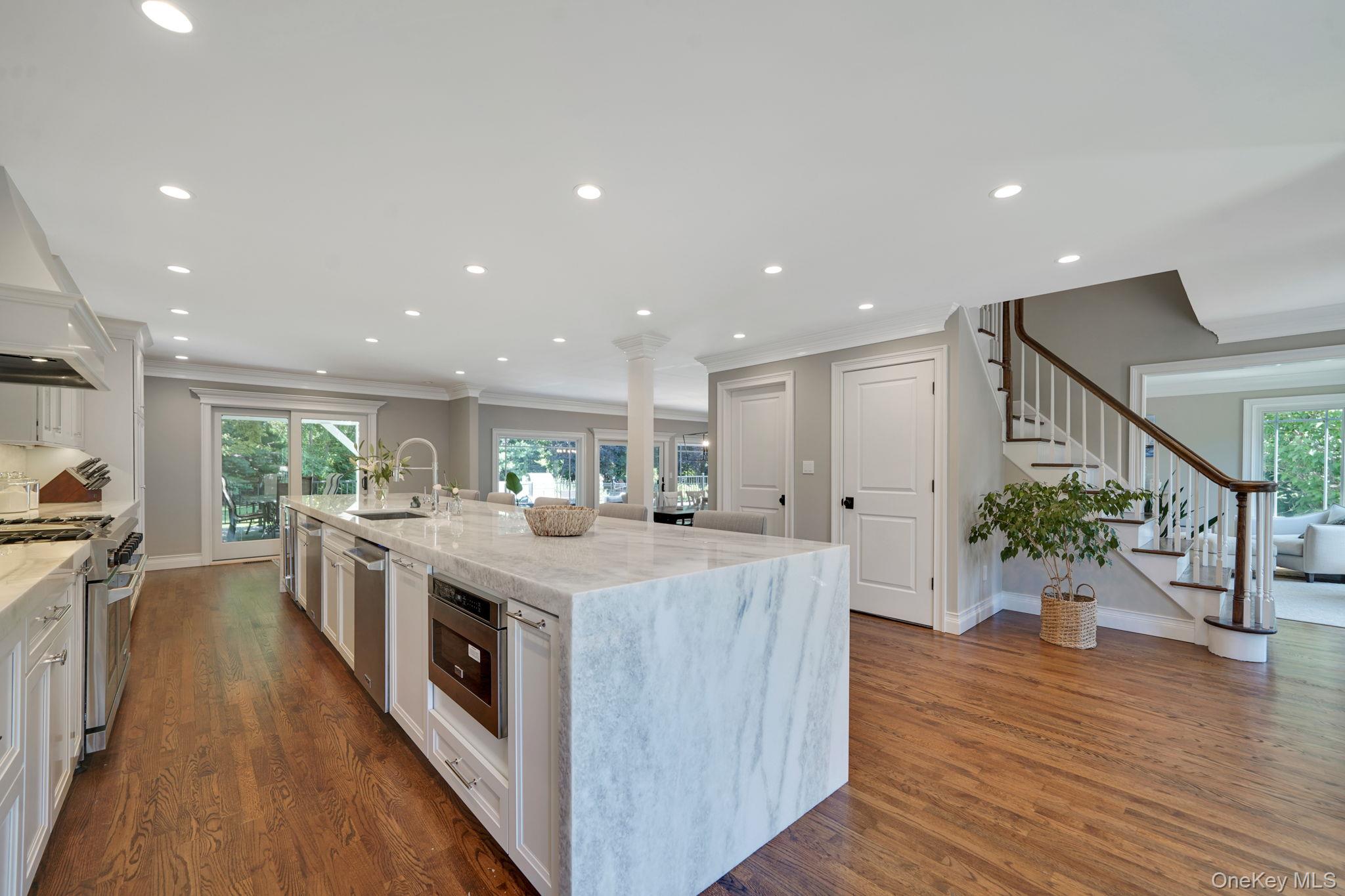 #3 photo, 9 Maureen Drive, Mount Sinai , NY 11766