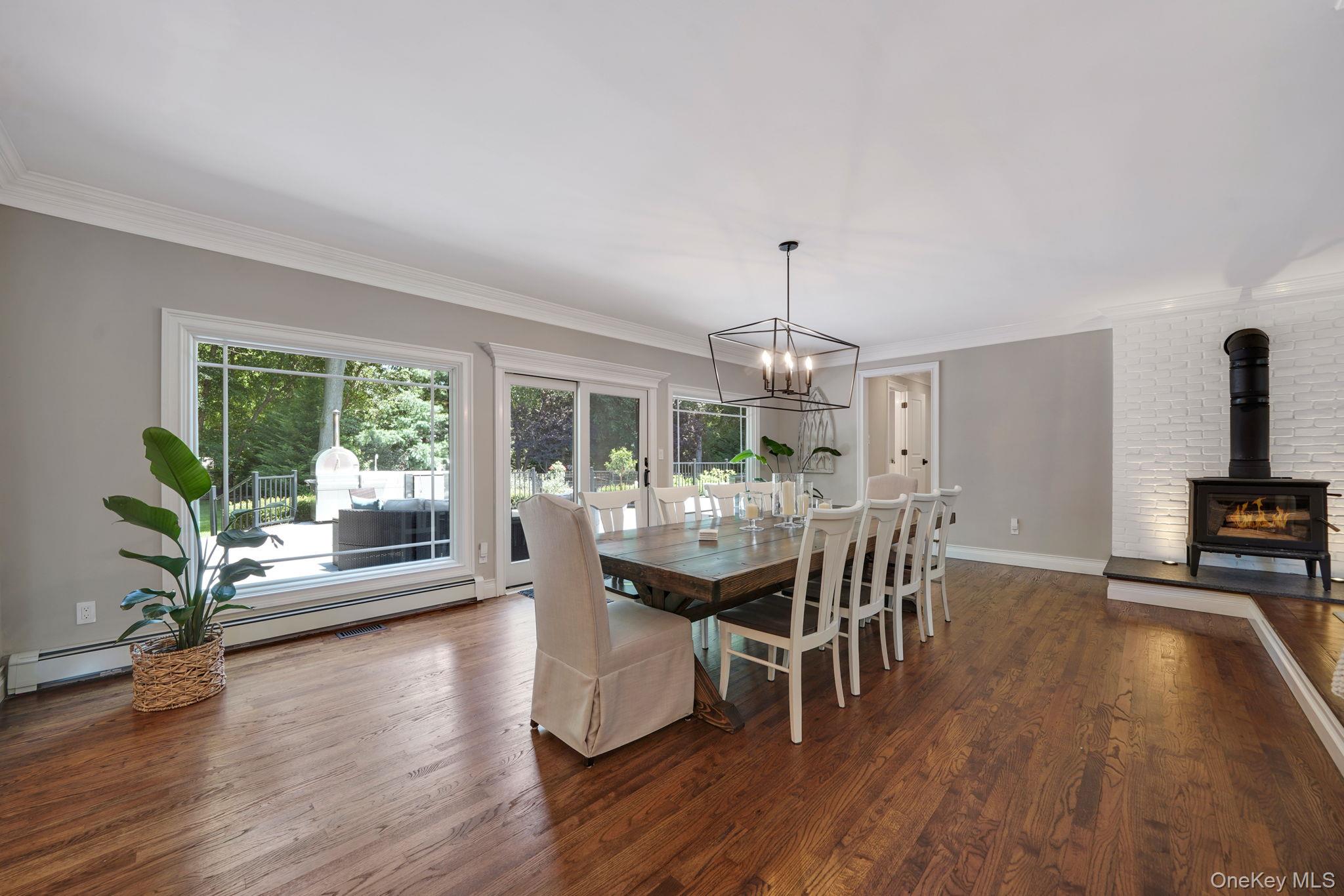 #6 photo, 9 Maureen Drive, Mount Sinai , NY 11766