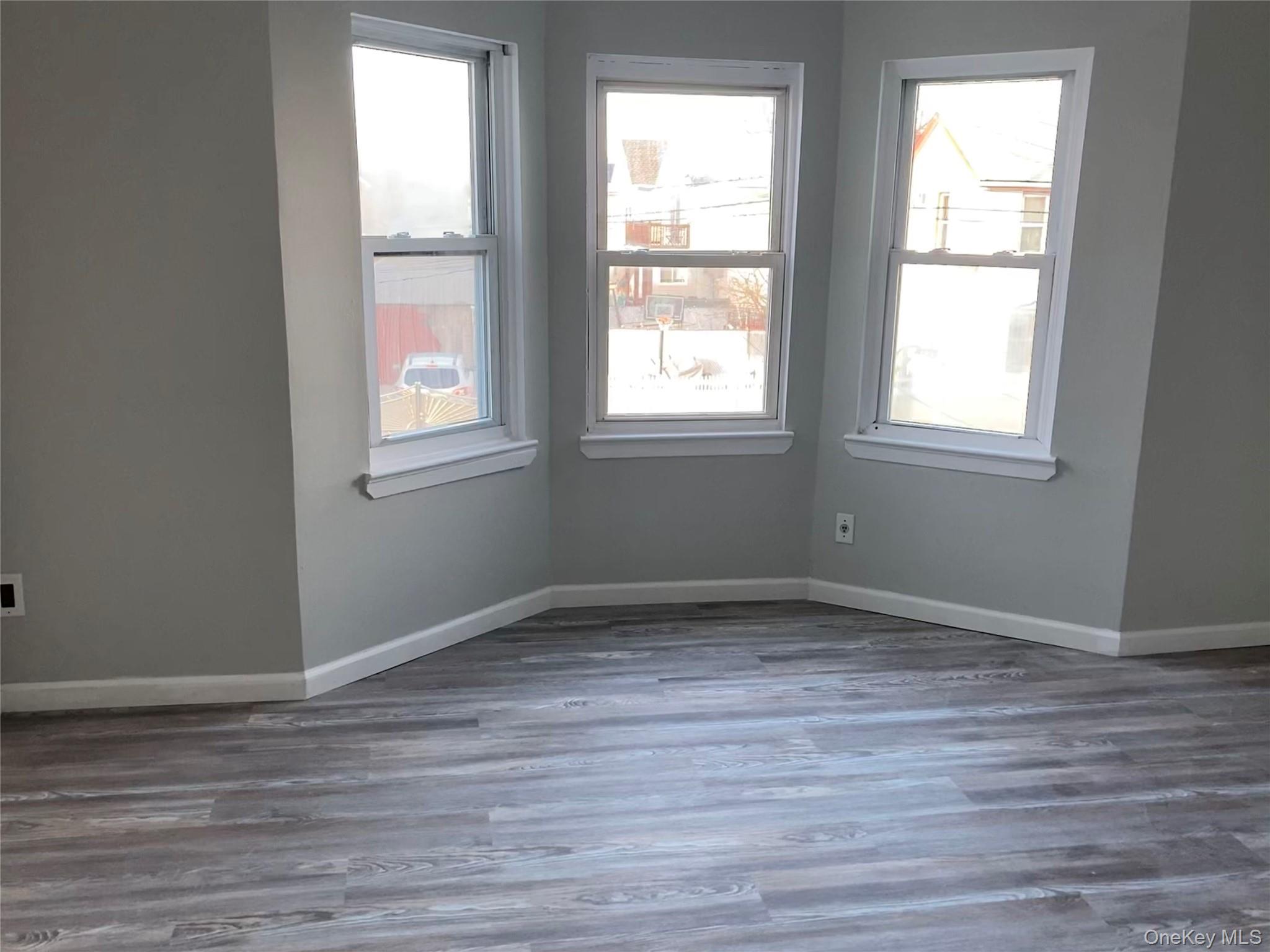 #3 photo, 84-32 109th Avenue, Ozone Park , NY 11417