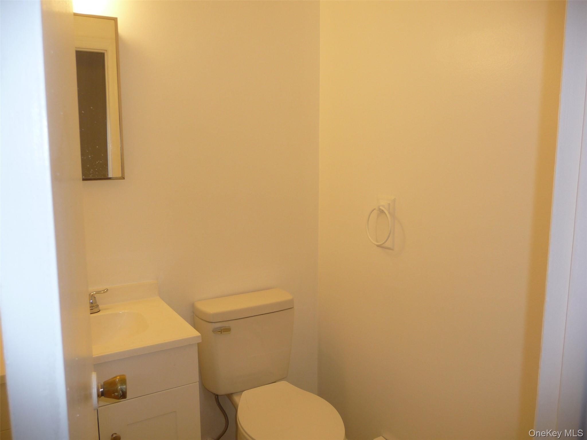 #12 photo, 91 Sarah Lane, Middletown , NY 10941