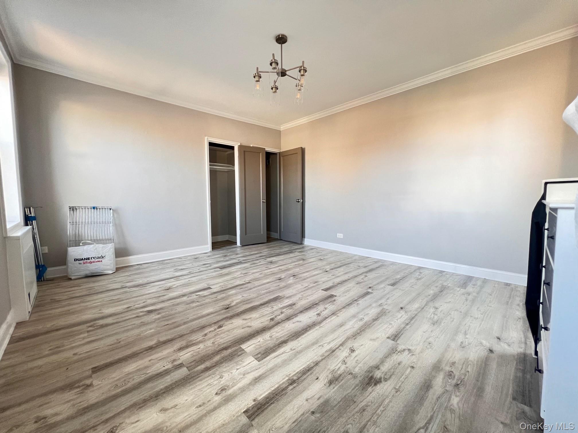 #3 photo, 63-109 Saunders St, Rego Park , NY 11374