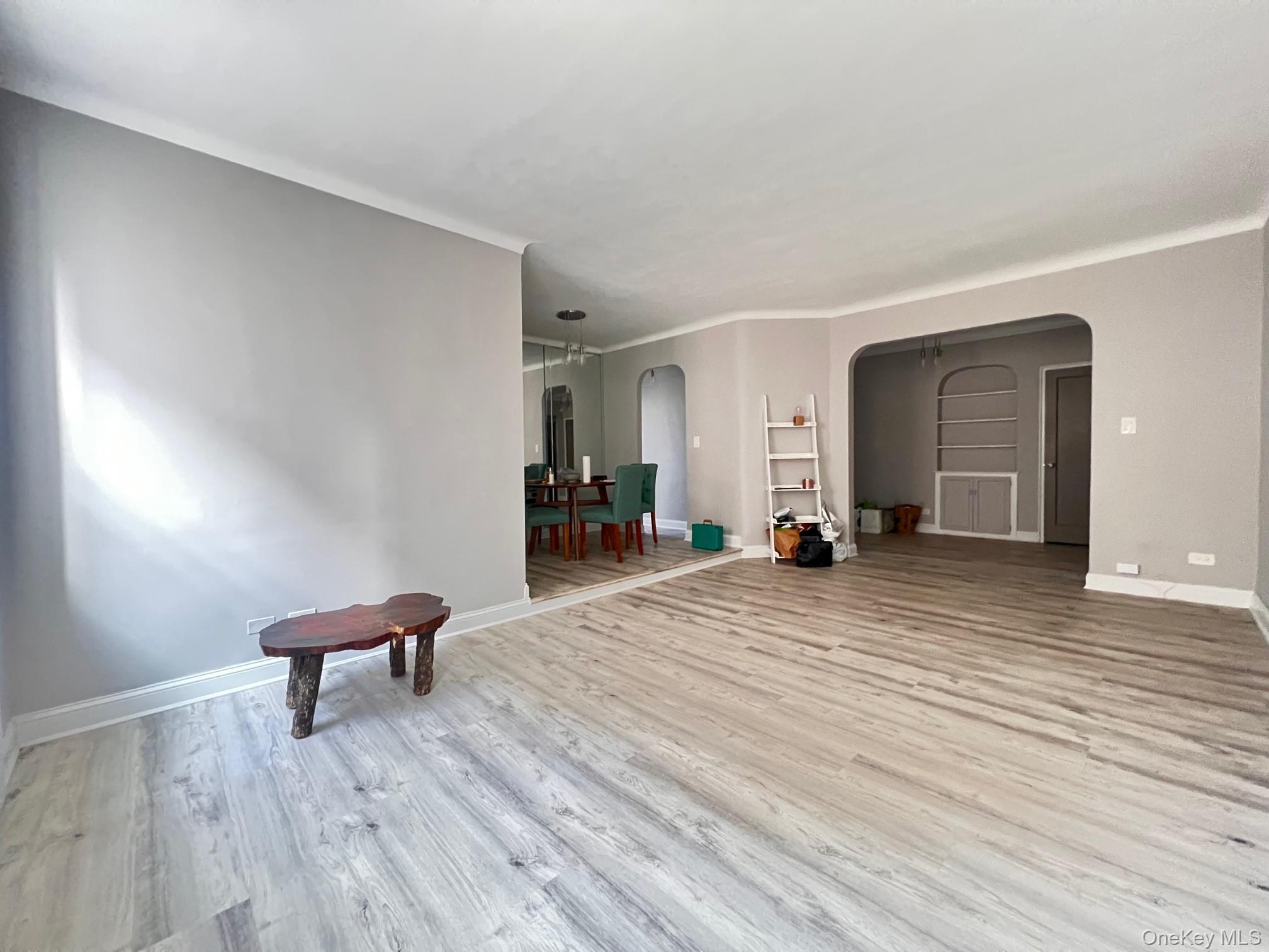 #9 photo, 63-109 Saunders St, Rego Park , NY 11374