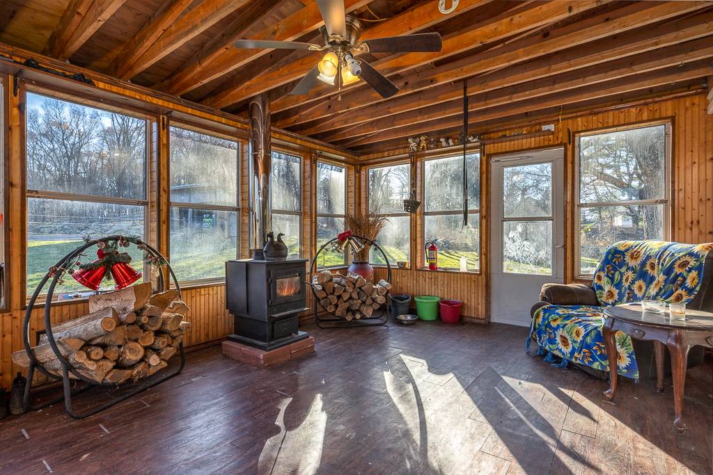 #18 photo, 355 Fosler Rd, Wallkill , NY 12589