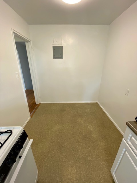 #4 photo, 157 White Plains Rd, #35B, Tarrytown , NY 10591