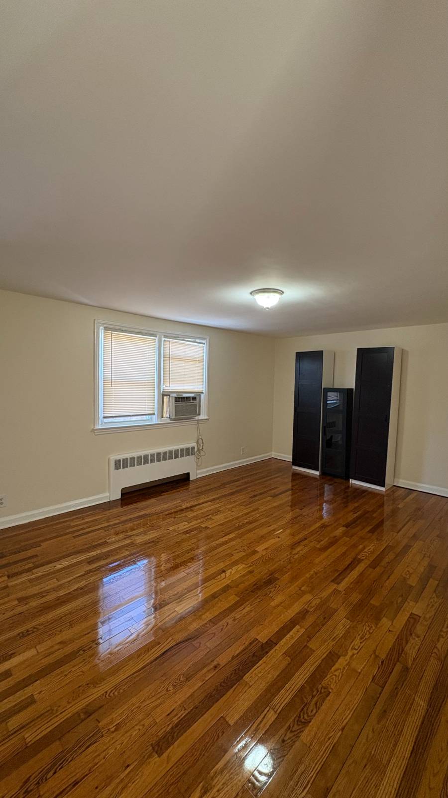 #3 photo, 57 Carnation Ave, Floral Park , NY 11001