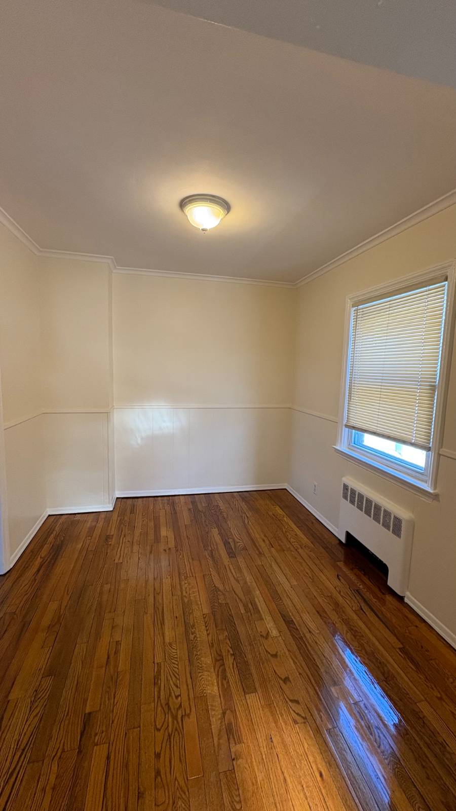 #4 photo, 57 Carnation Ave, Floral Park , NY 11001