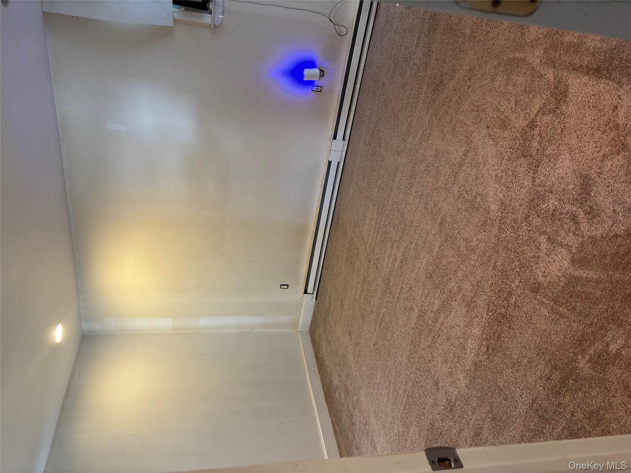 #4 photo, Amityville, Amityville , NY 11701