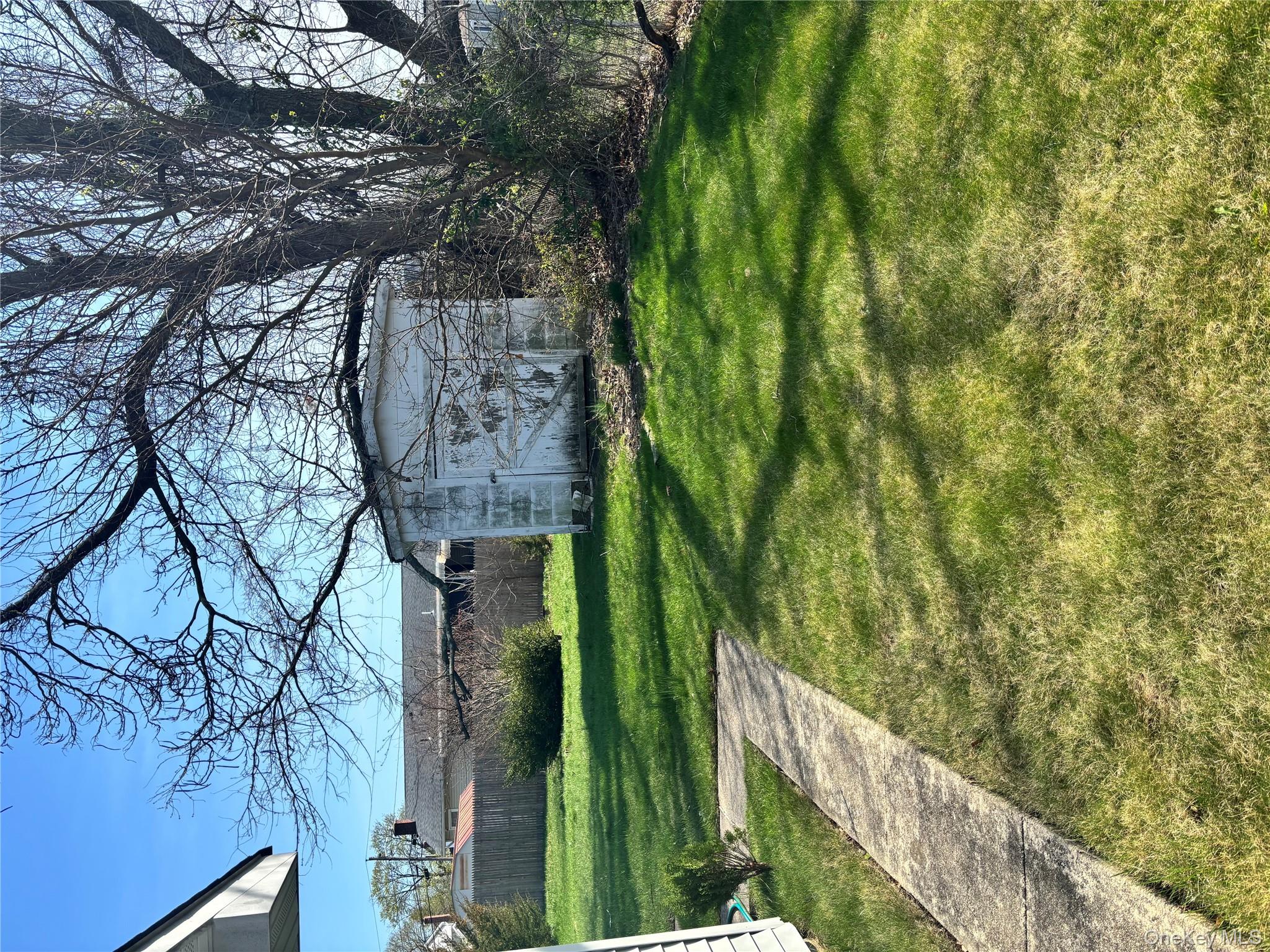 #6 photo, Amityville, Amityville , NY 11701