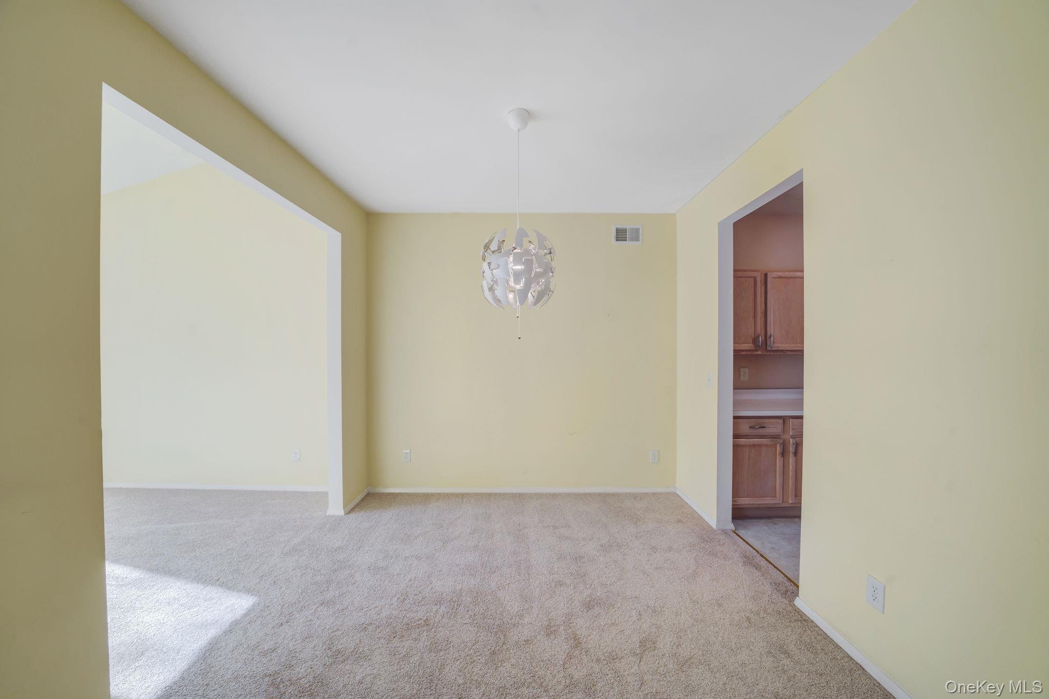 #11 photo, 11 Cranberry Circle, Medford , NY 11763