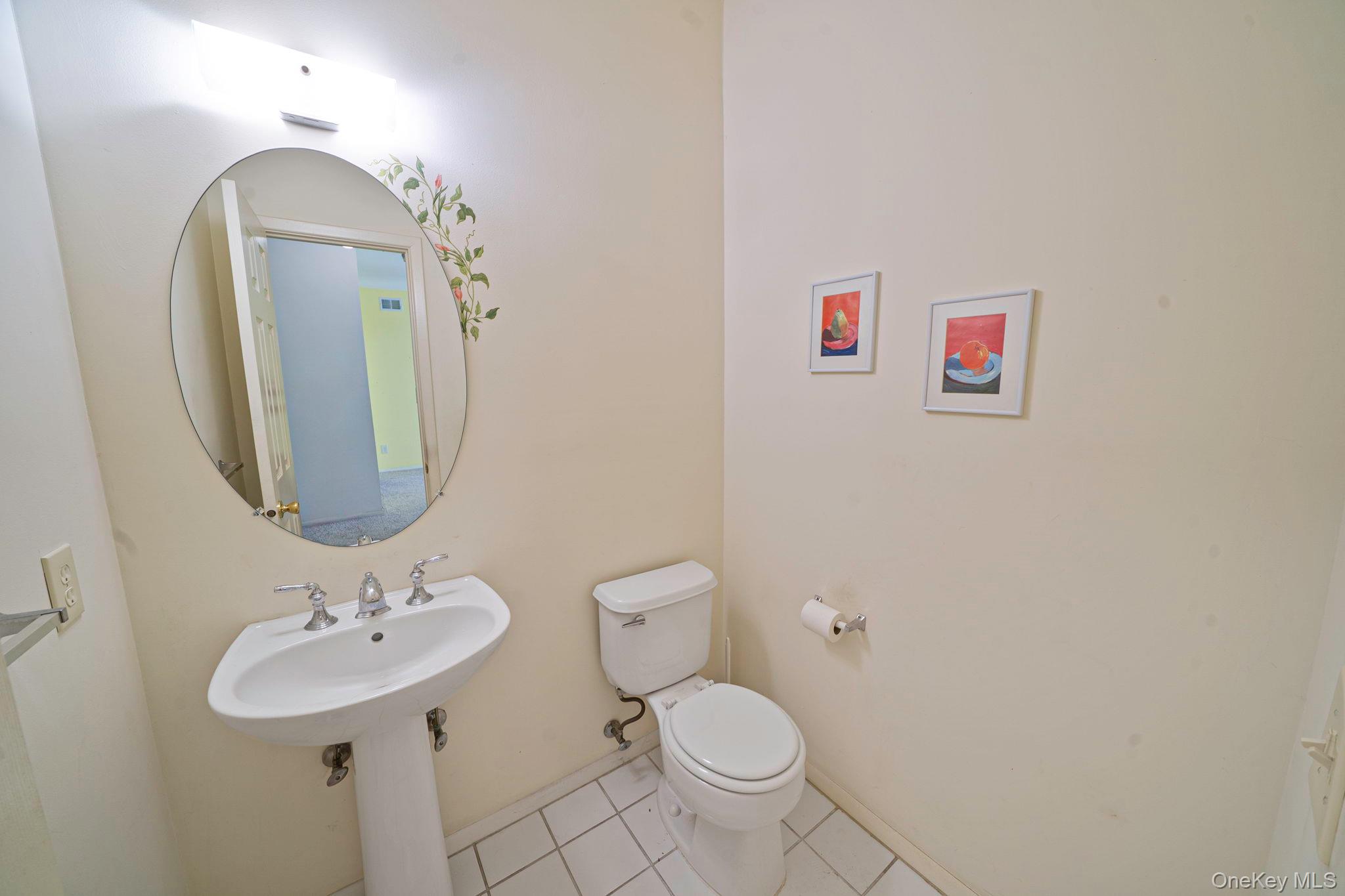 #17 photo, 11 Cranberry Circle, Medford , NY 11763