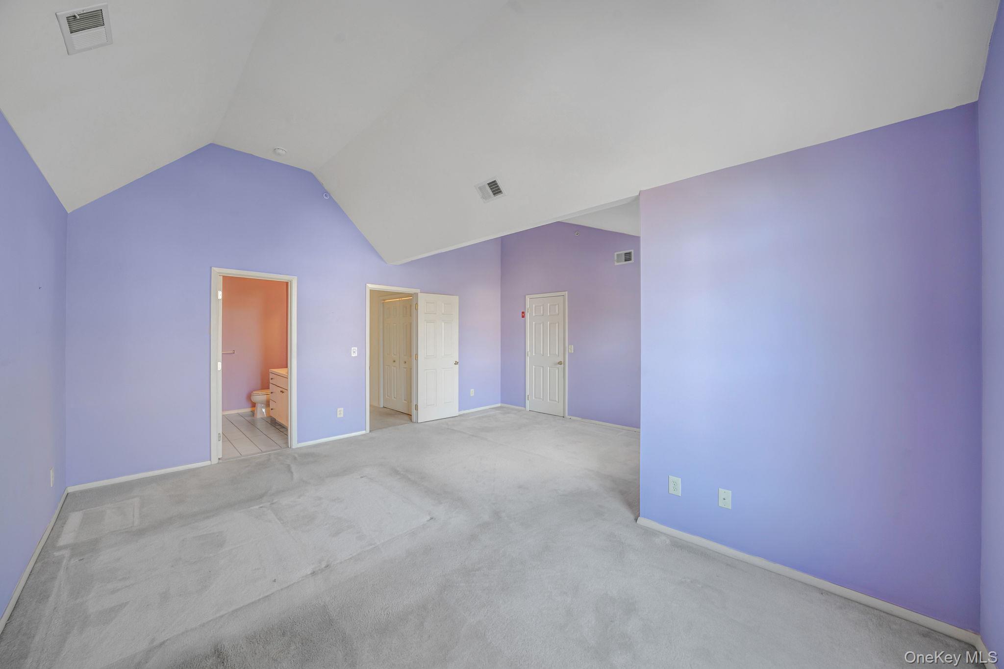 #20 photo, 11 Cranberry Circle, Medford , NY 11763