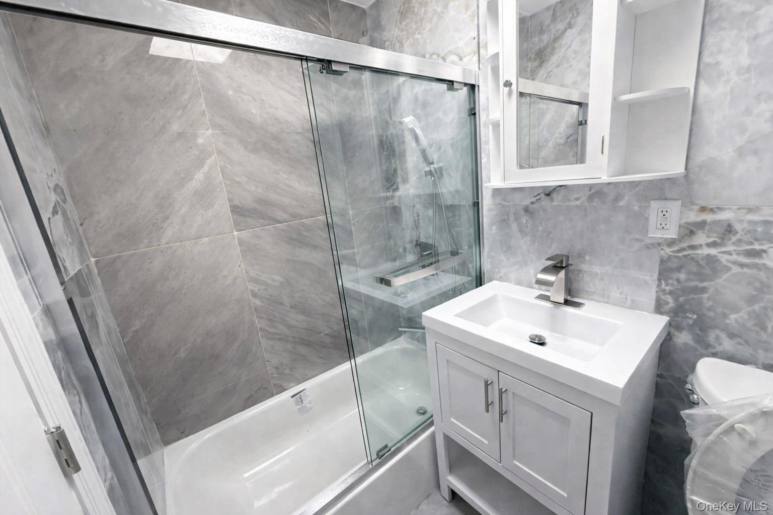 #8 photo, 7305 Cook Avenue, Middle Village , NY 11379