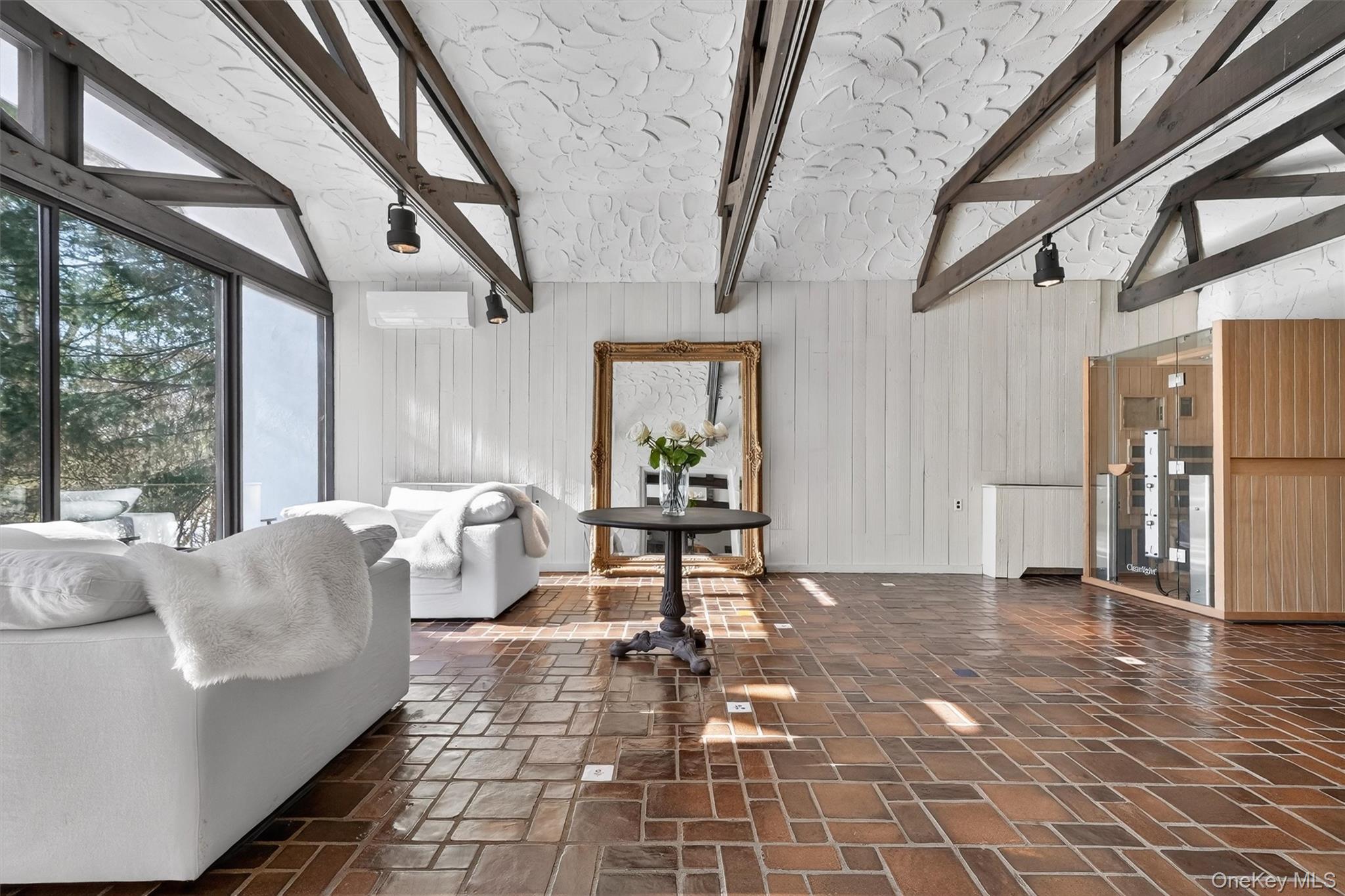 #11 photo, 181 Hillair Circle, White Plains , NY 10605