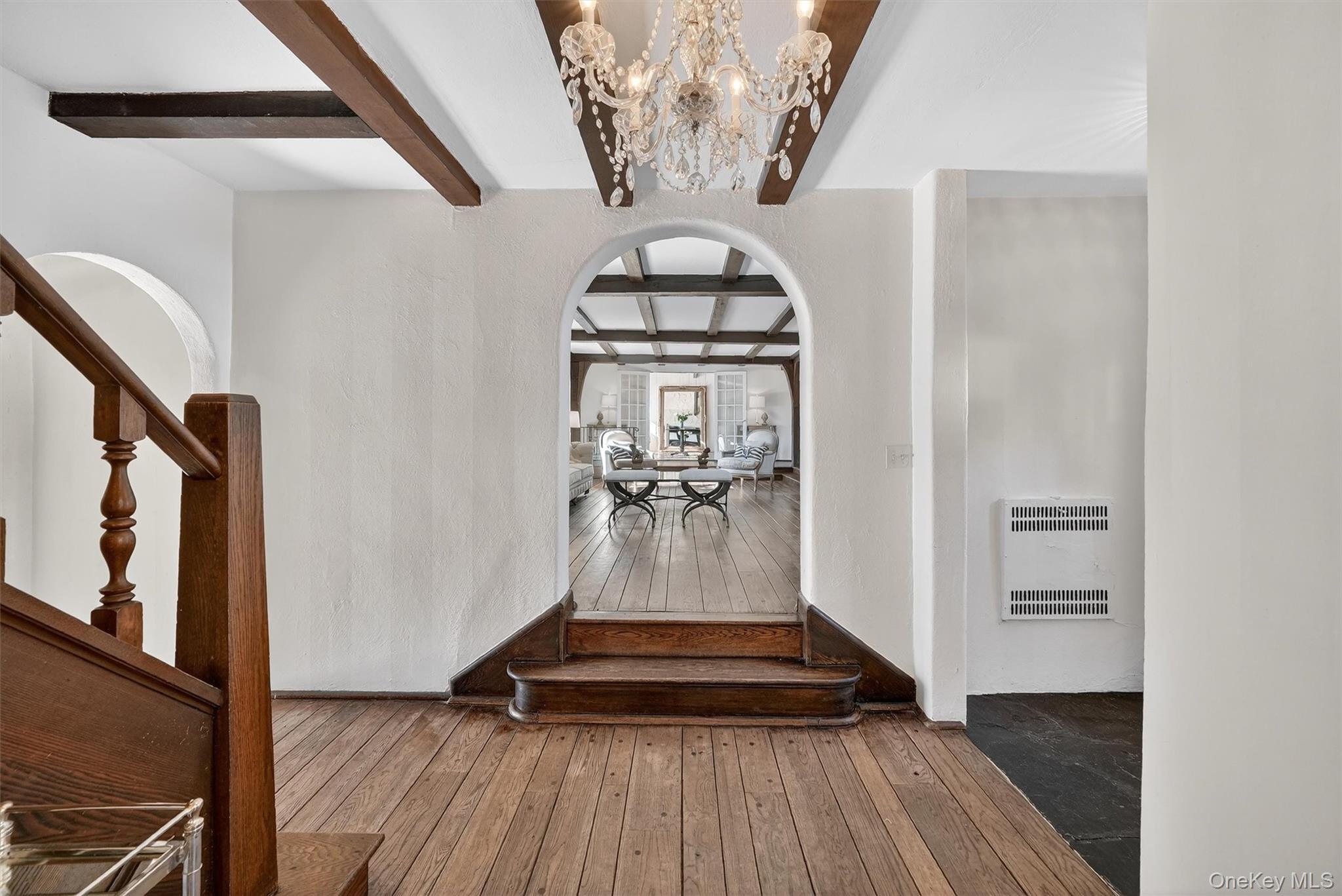 #4 photo, 181 Hillair Circle, White Plains , NY 10605