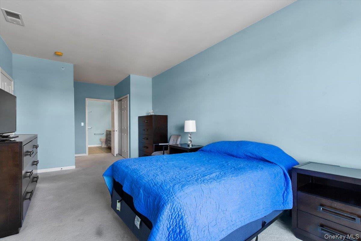 #10 photo, 612 Saratoga Lane, Fishkill , NY 12524