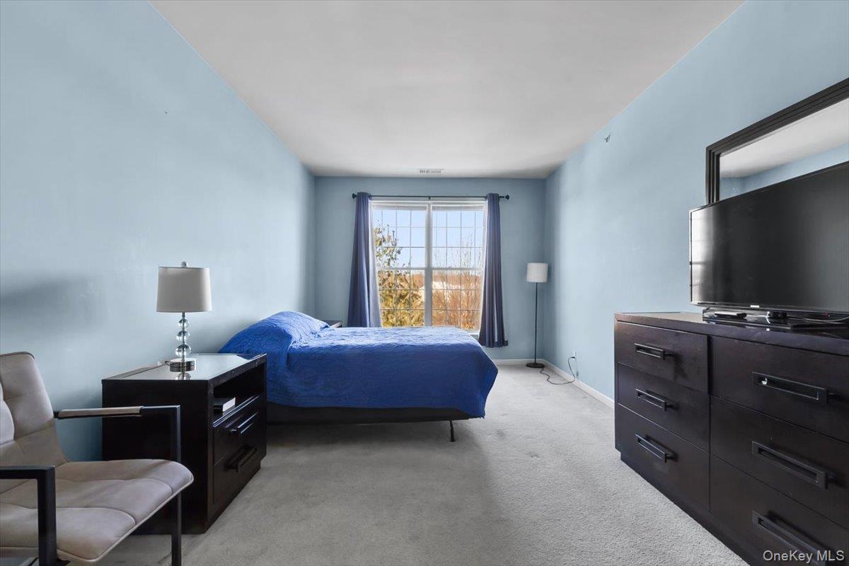 #5 photo, 612 Saratoga Lane, Fishkill , NY 12524