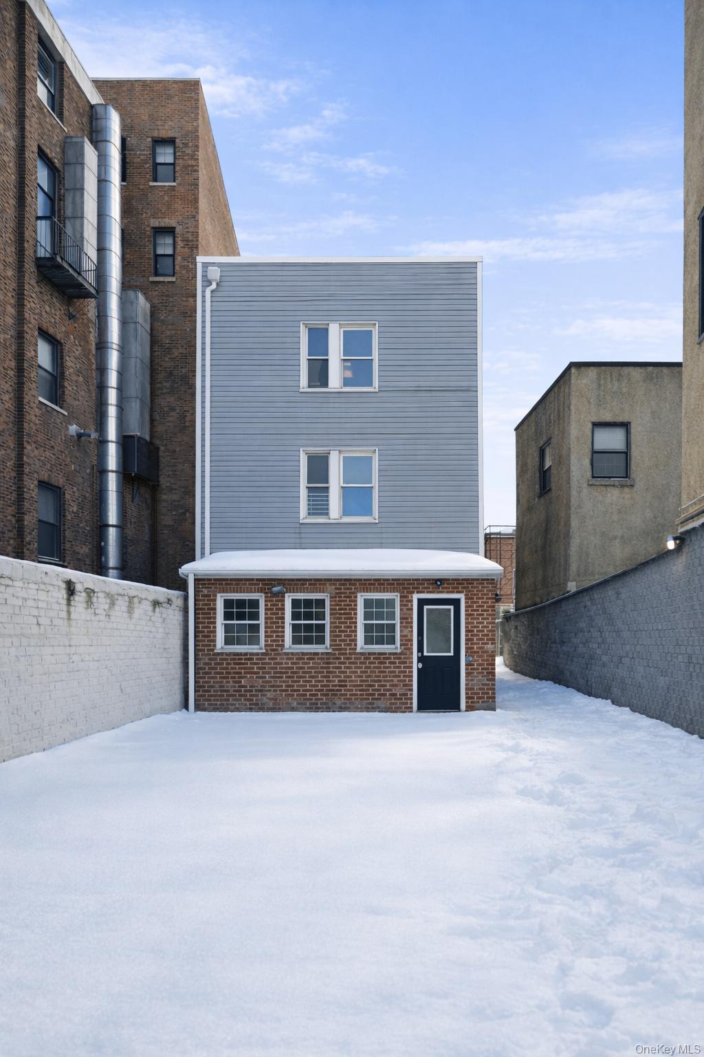 #2 photo, 2384 Valentine Avenue, Bronx , NY 10458