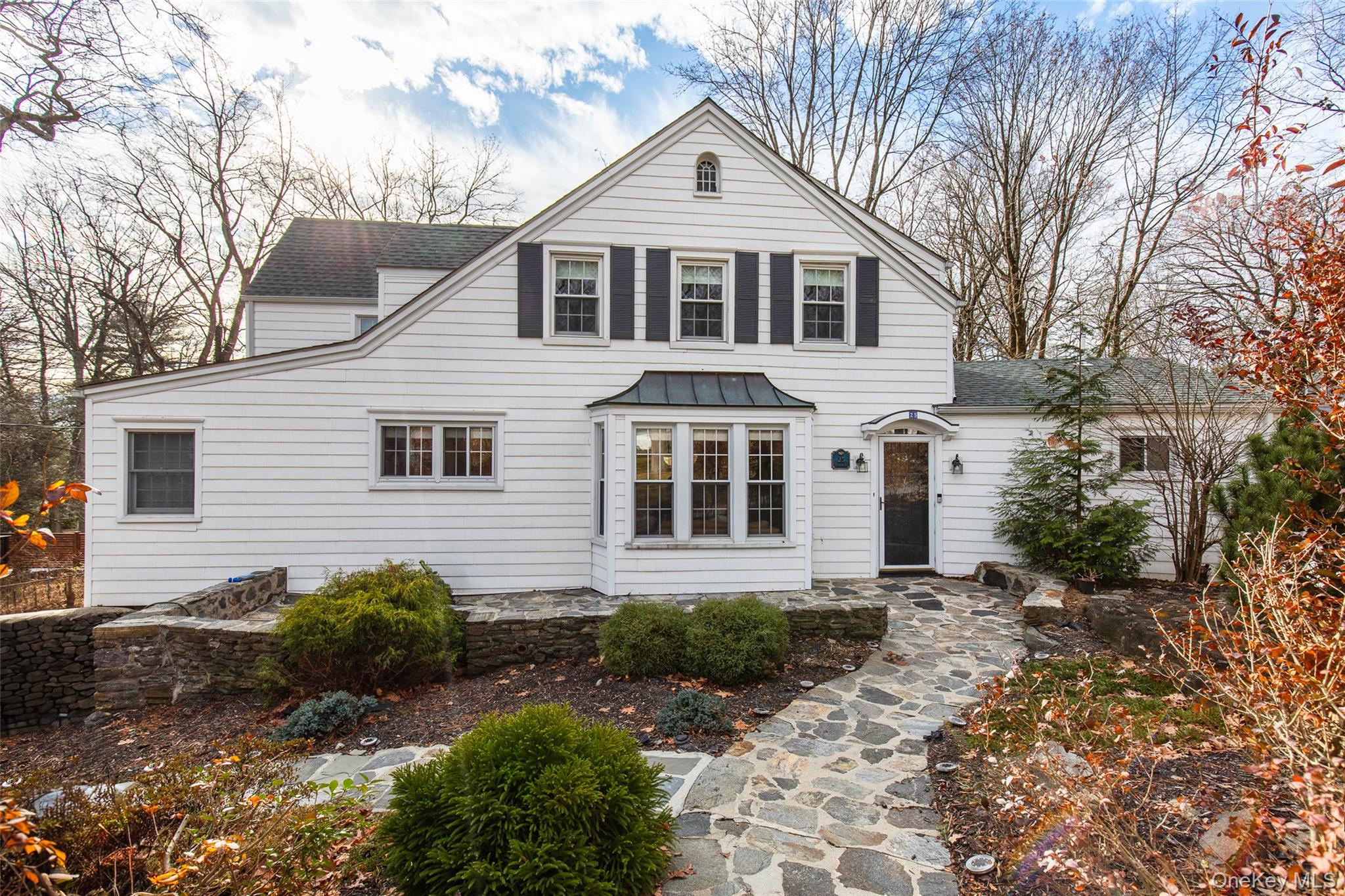 #1 photo, 25 Roxbury Road, Scarsdale , NY 10583