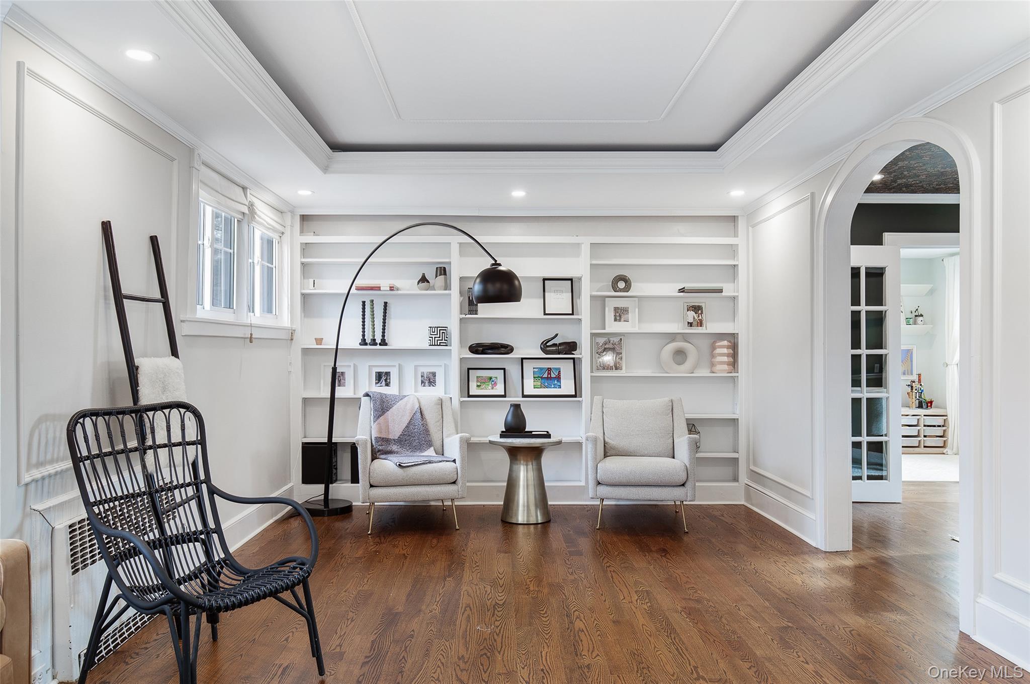 #3 photo, 25 Roxbury Road, Scarsdale , NY 10583