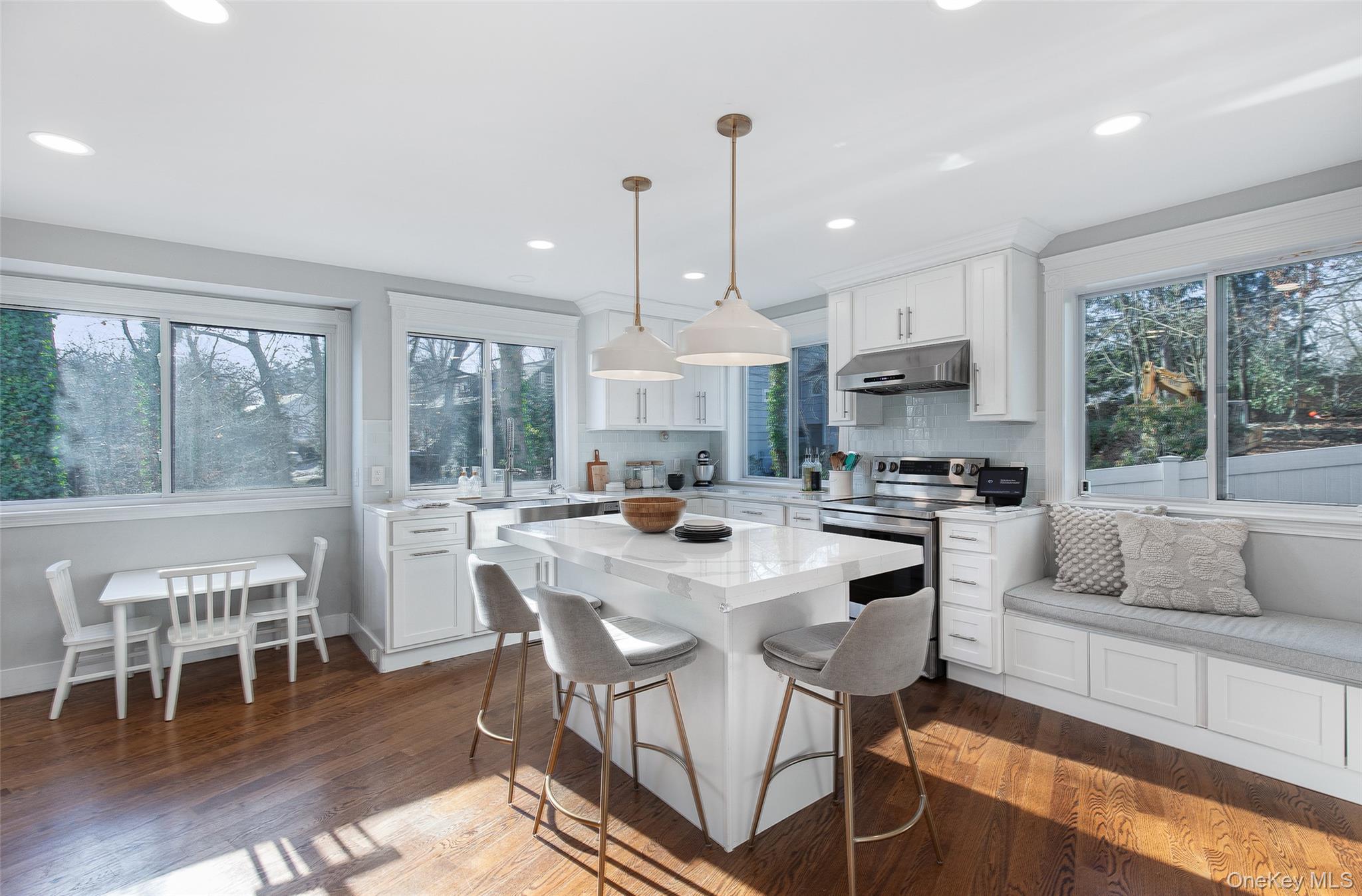 #9 photo, 25 Roxbury Road, Scarsdale , NY 10583