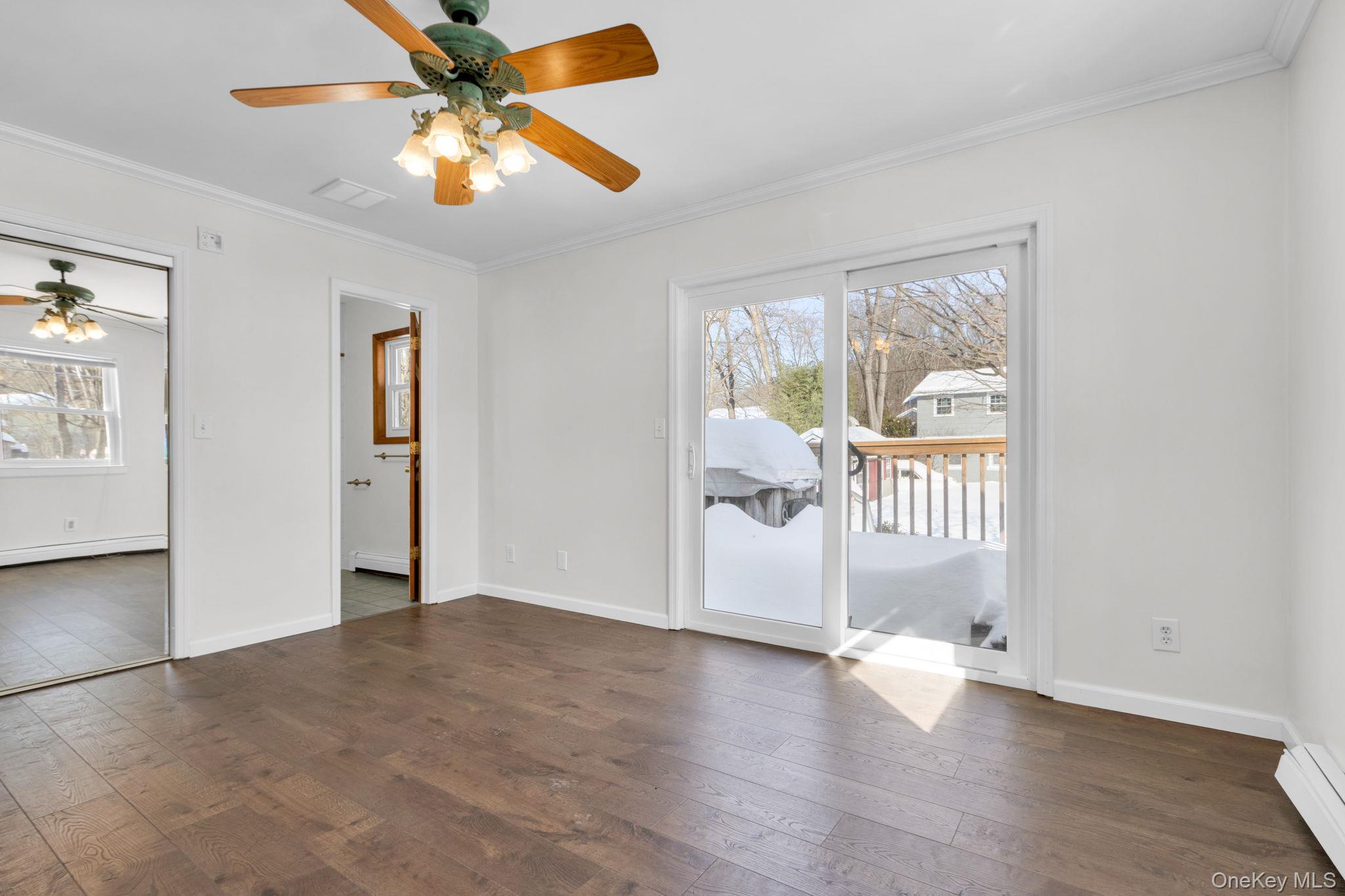 #16 photo, 51 Greenwood Avenue, 뉴욕주 Greenwood Lake , NY 10925