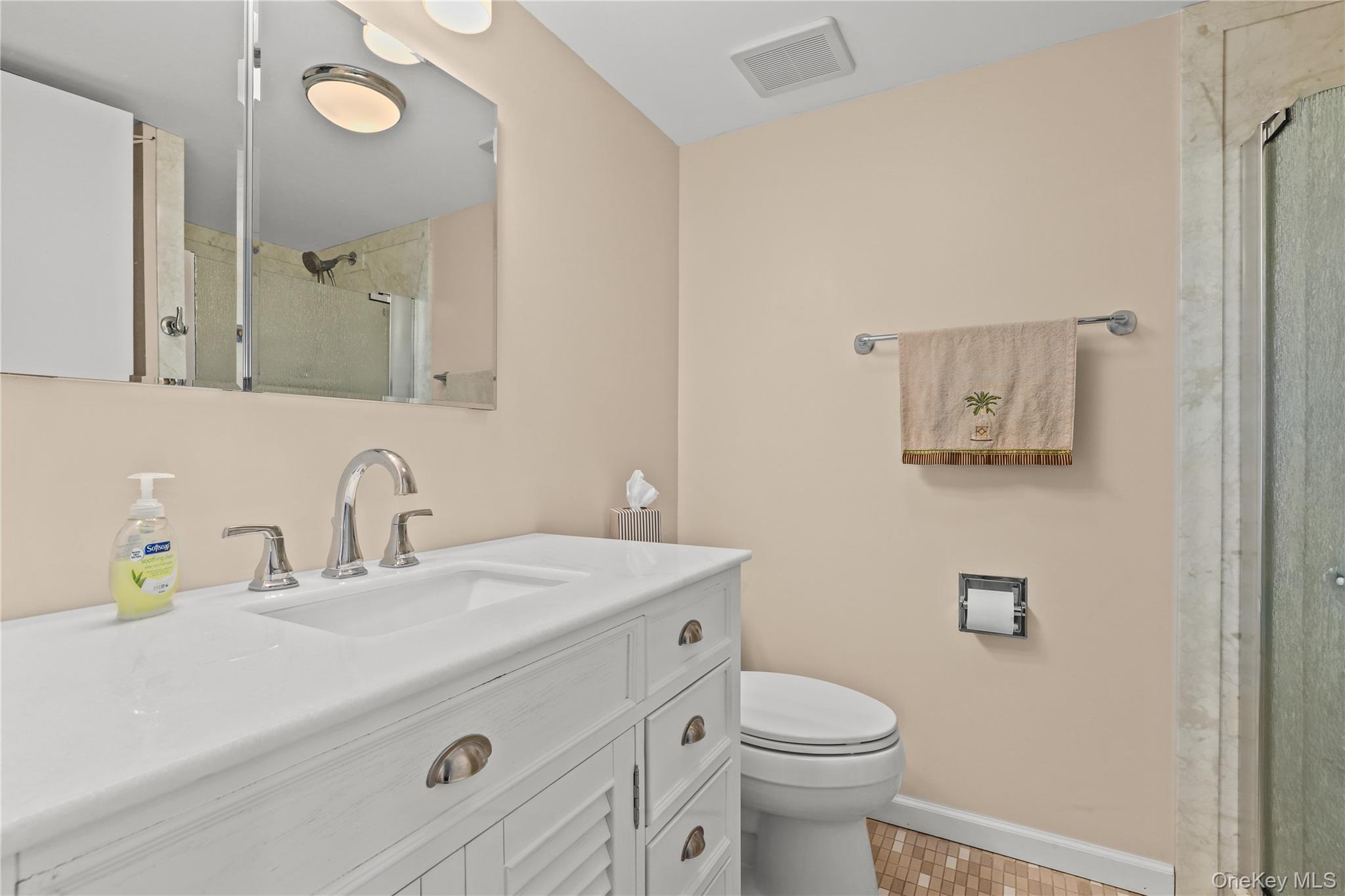 #12 photo, 50 Jefferson Oval, Yorktown Heights , NY 10598