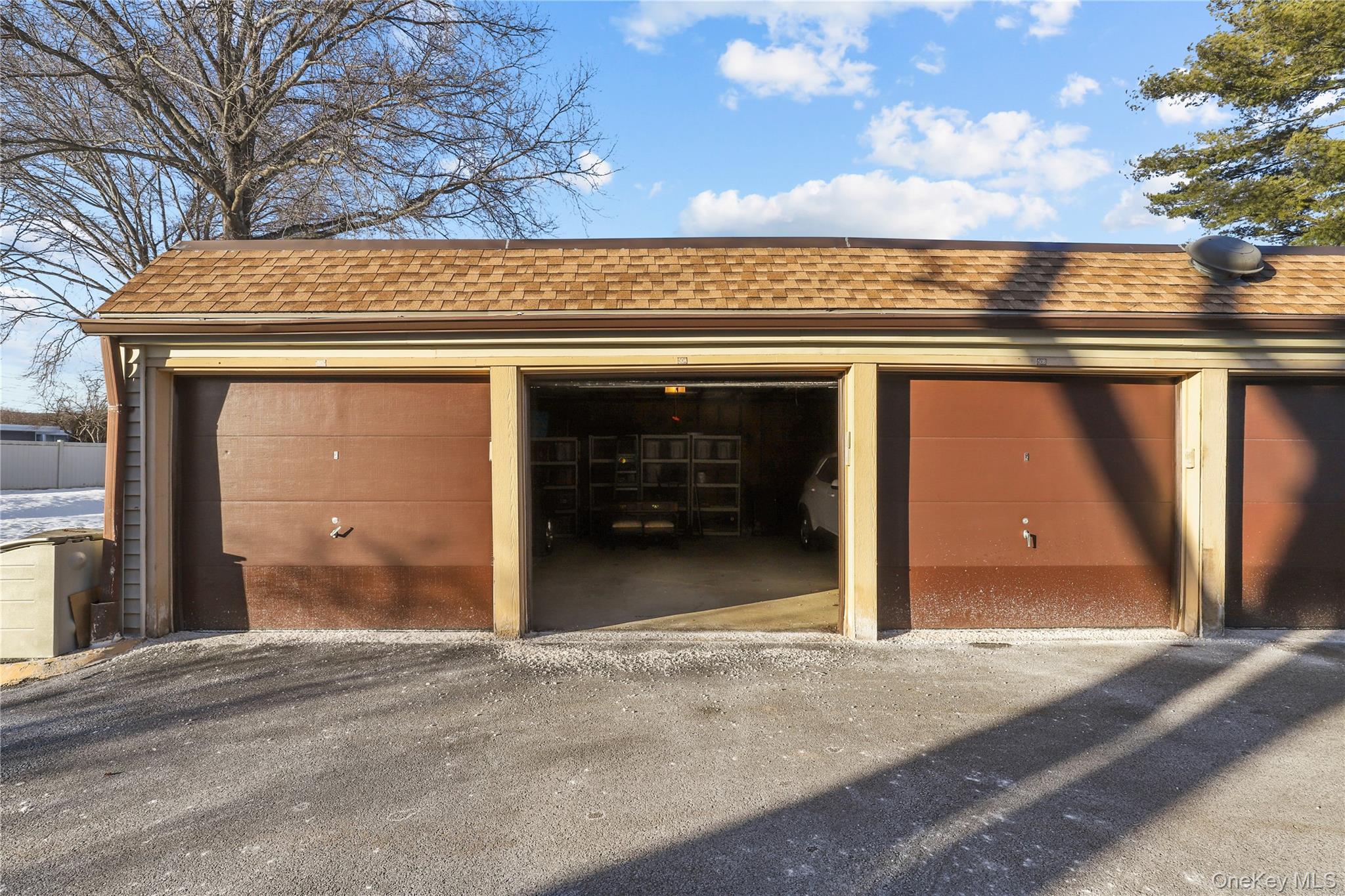 #3 photo, 50 Jefferson Oval, Yorktown Heights , NY 10598