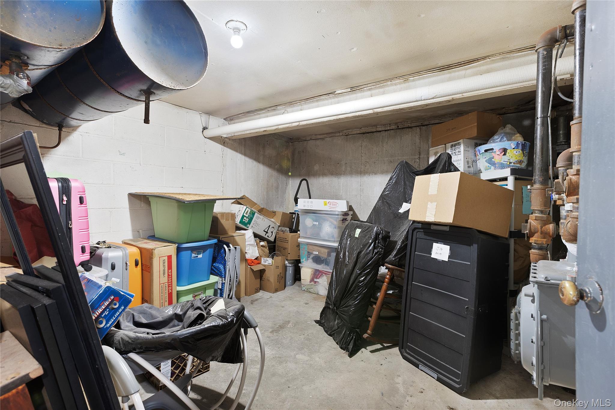 #13 photo, 294 Edmunton Drive, מחוז סאפוק North Babylon , NY 11703