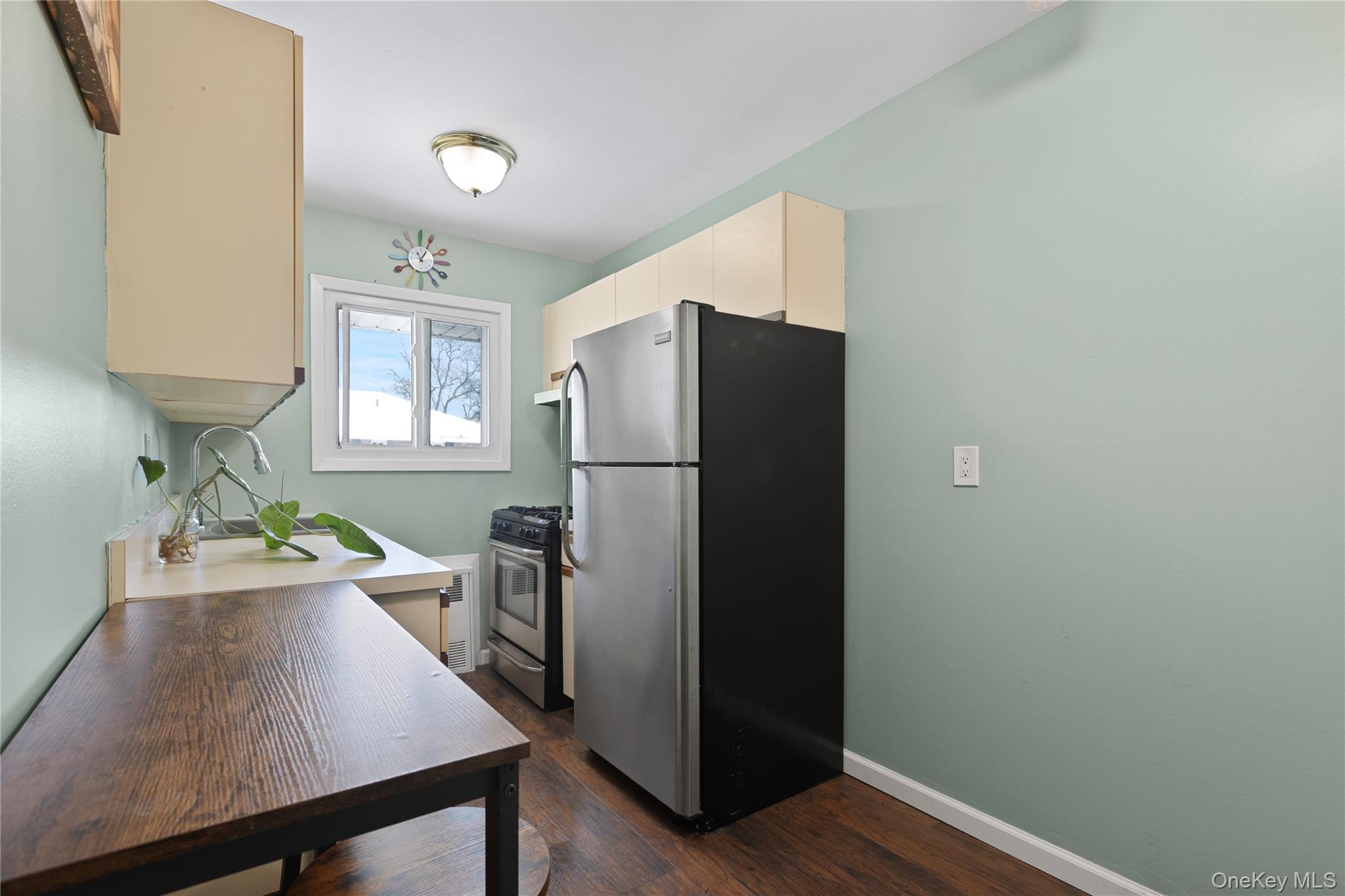 #8 photo, 294 Edmunton Drive, מחוז סאפוק North Babylon , NY 11703