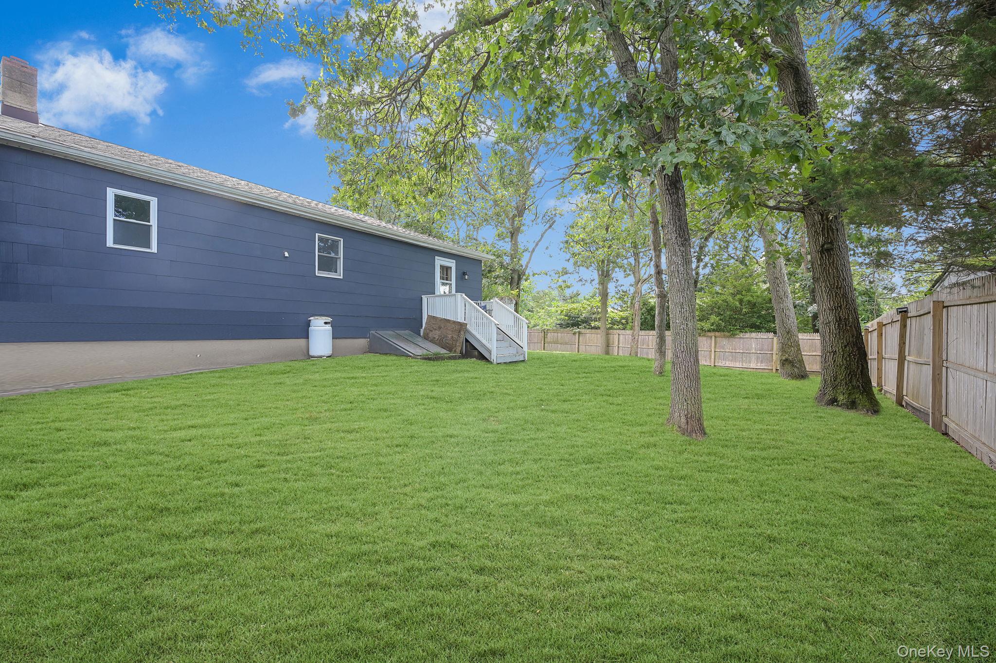 #7 photo, 222 Blue Point Road, Farmingville , NY 11738