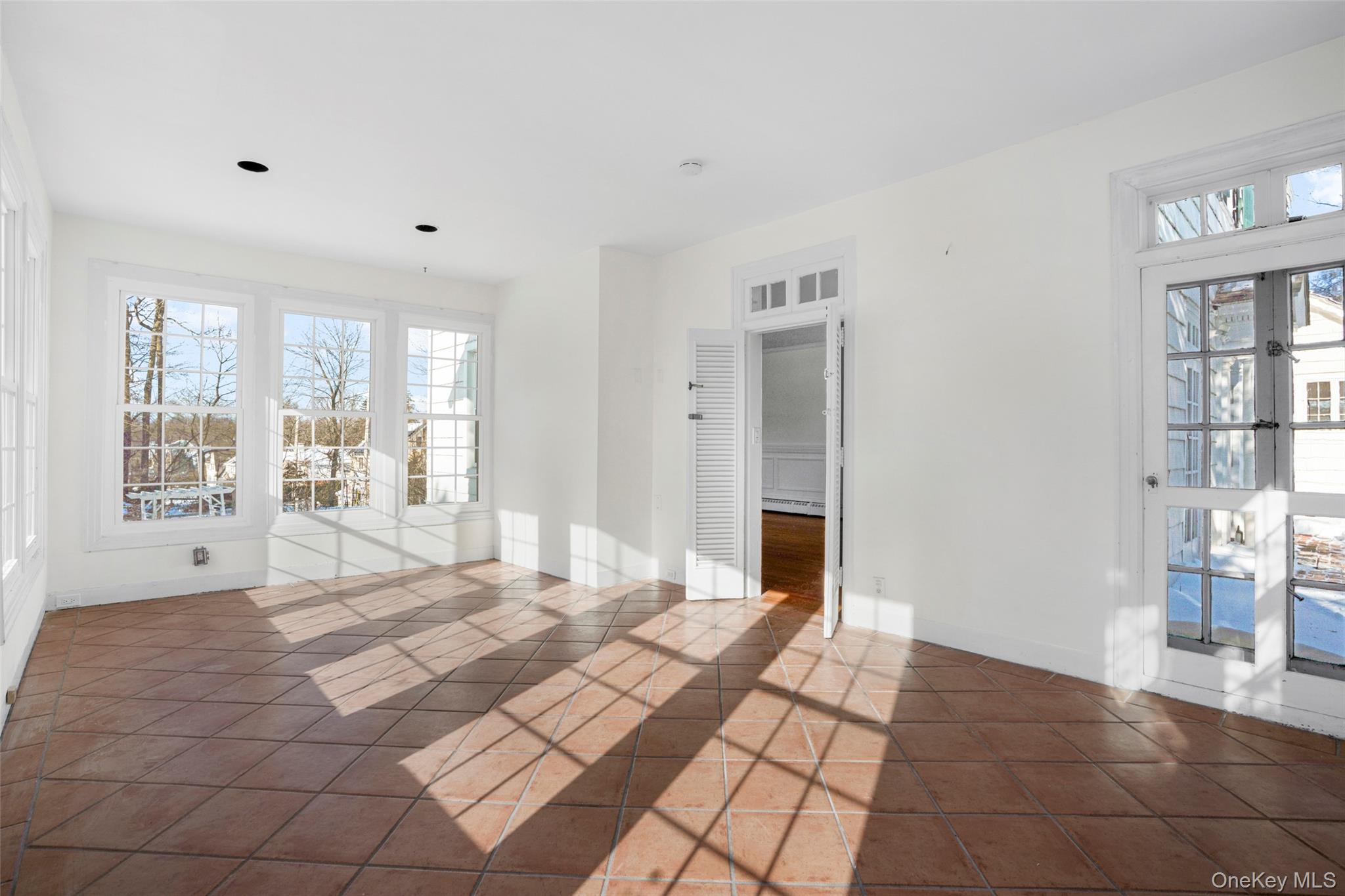 #16 photo, 1146 North Avenue, New Rochelle , NY 10804