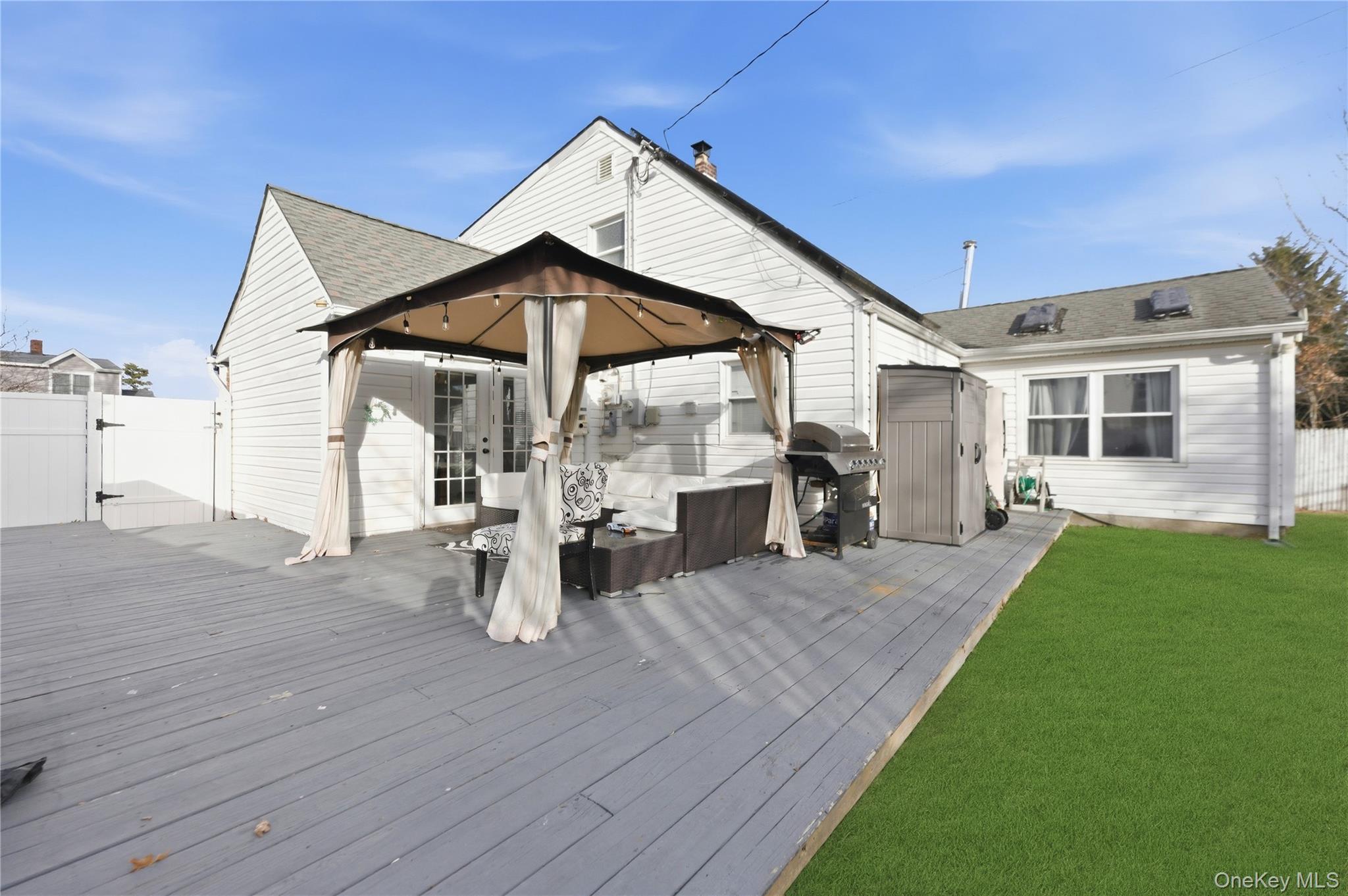 #16 photo, 54 Morning Glory Road, Levittown , NY 11756