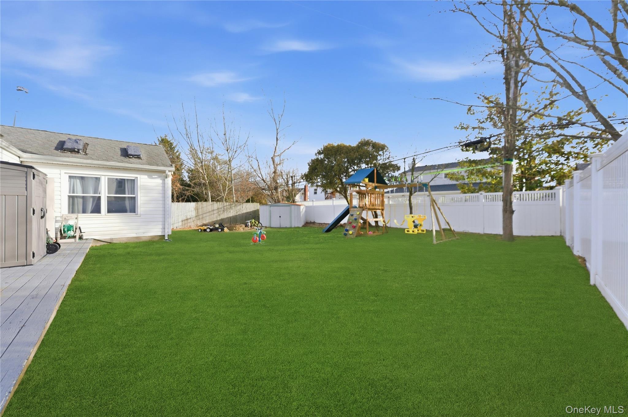 #17 photo, 54 Morning Glory Road, Levittown , NY 11756