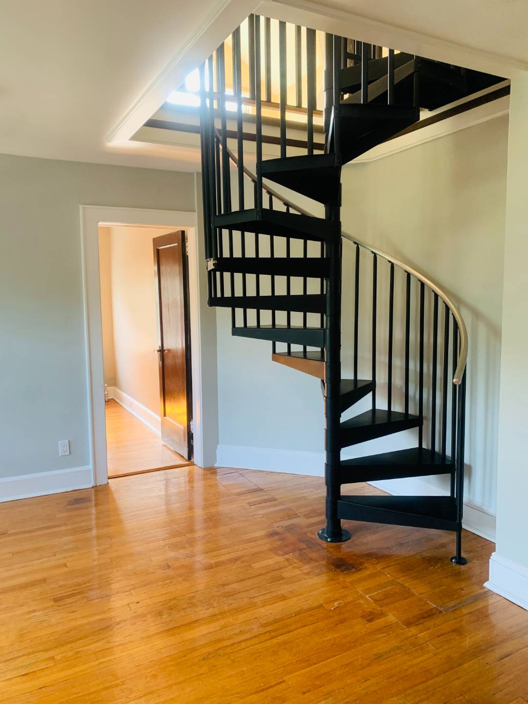 #7 photo, 0 Grove St, #8, Glen Head , NY 11545