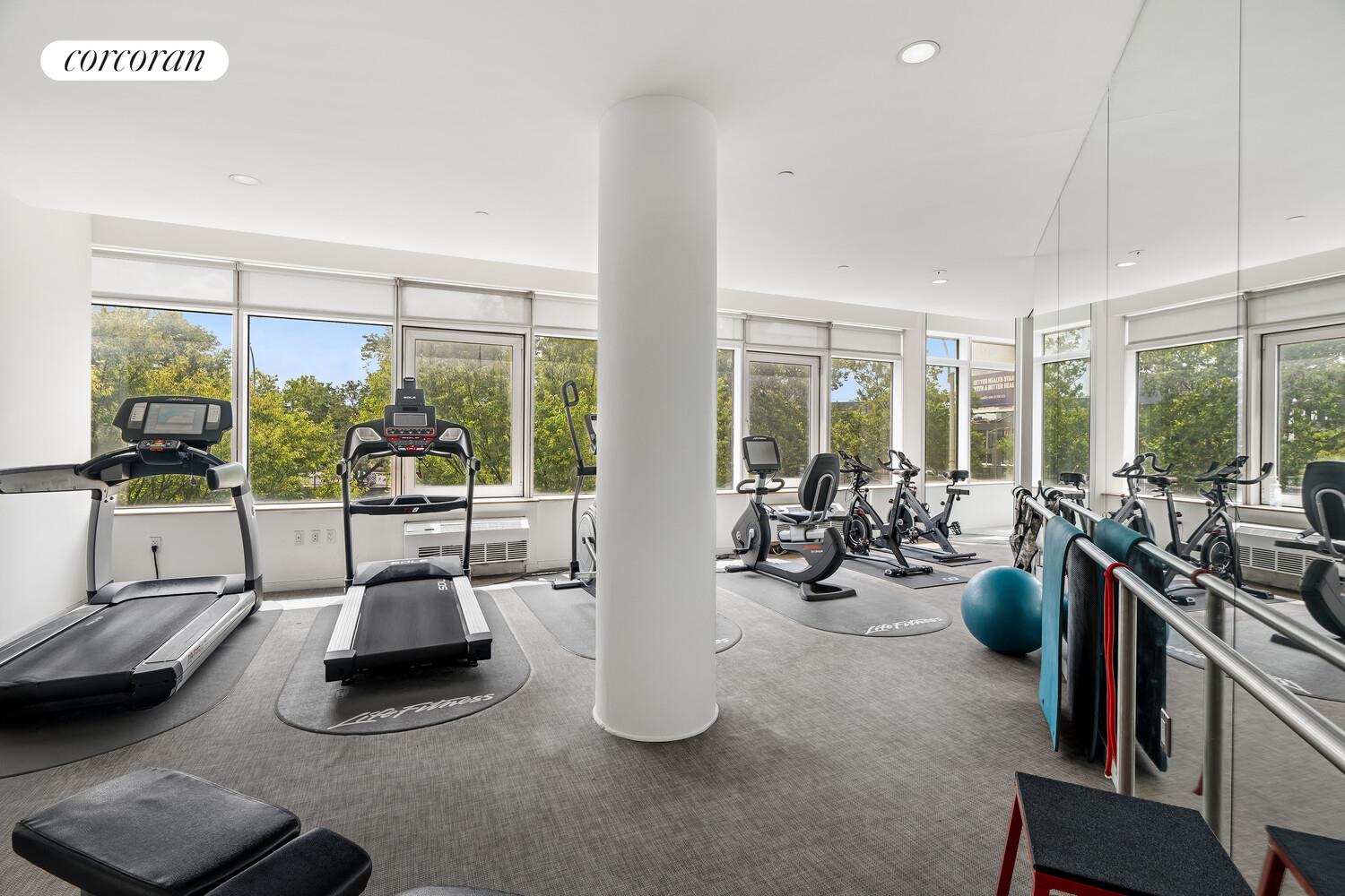 #9 photo, Hunters Point, Куинс ‖ Hunters Point , NY 11101