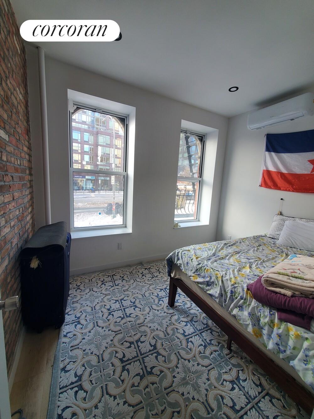 #2 photo, New York City, मैनहटन East Village , NY 10009