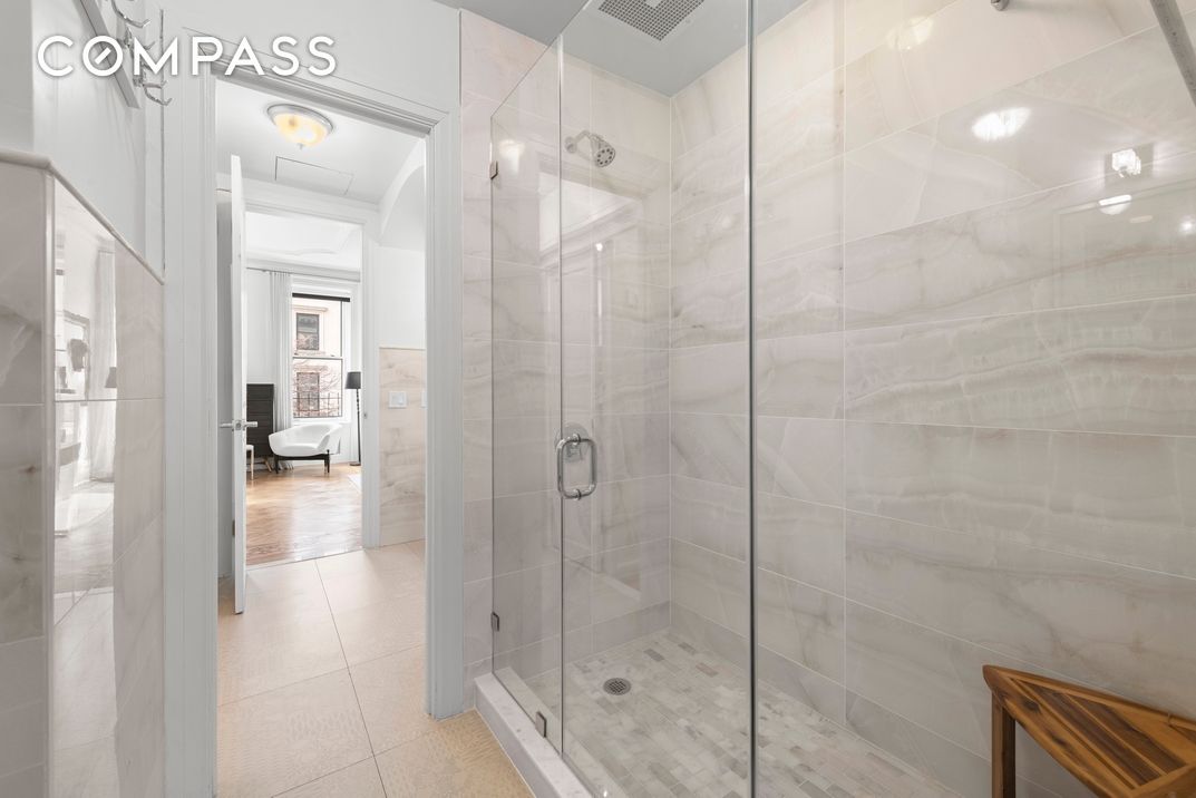 #12 photo, New York City, מנהטן Lenox Hill , NY 10065