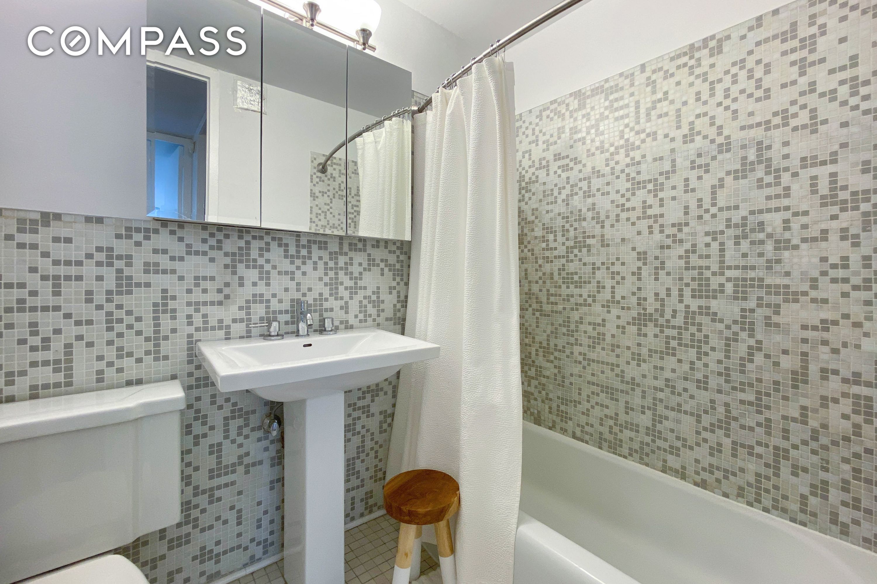 #6 photo, New York City, Kips Bay , NY 10016