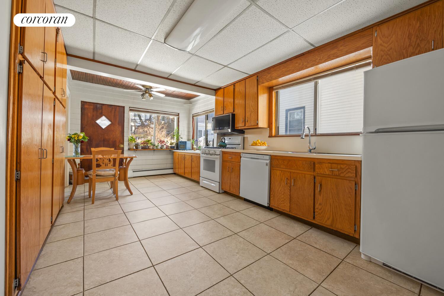 #6 photo, 642 E 26TH Street, Flatbush , NY 11210