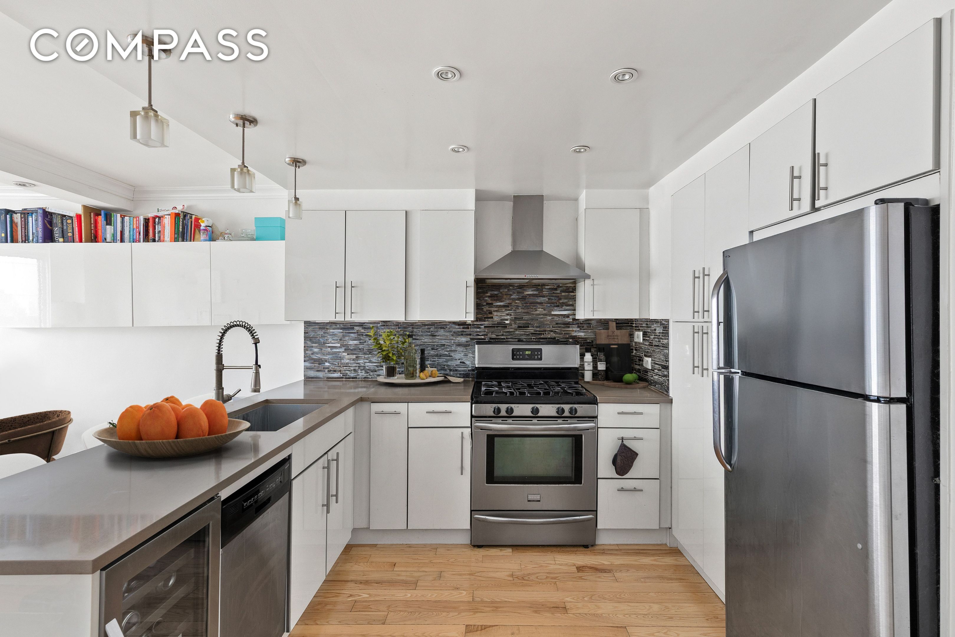 #4 photo, 201 E 25th Street, मैनहटन Kips Bay , NY 10010