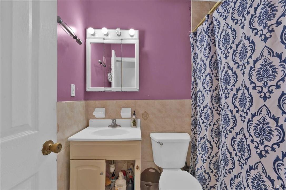 #7 photo, 931 E 216th Street, ব্রঙ্কস Bronx , NY 10469