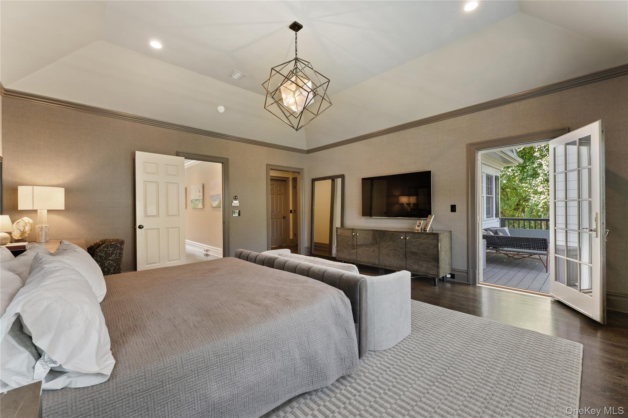 #13 photo, 217 Rock Creek Lane, Scarsdale , NY 10583