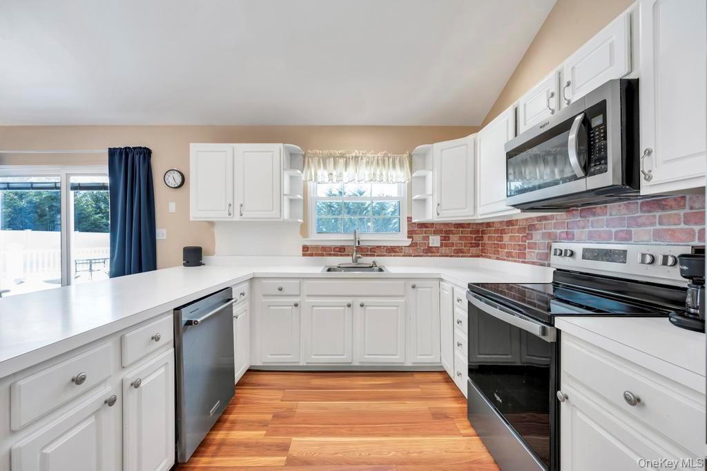 #7 photo, 220 Washington Avenue, Patchogue , NY 11772