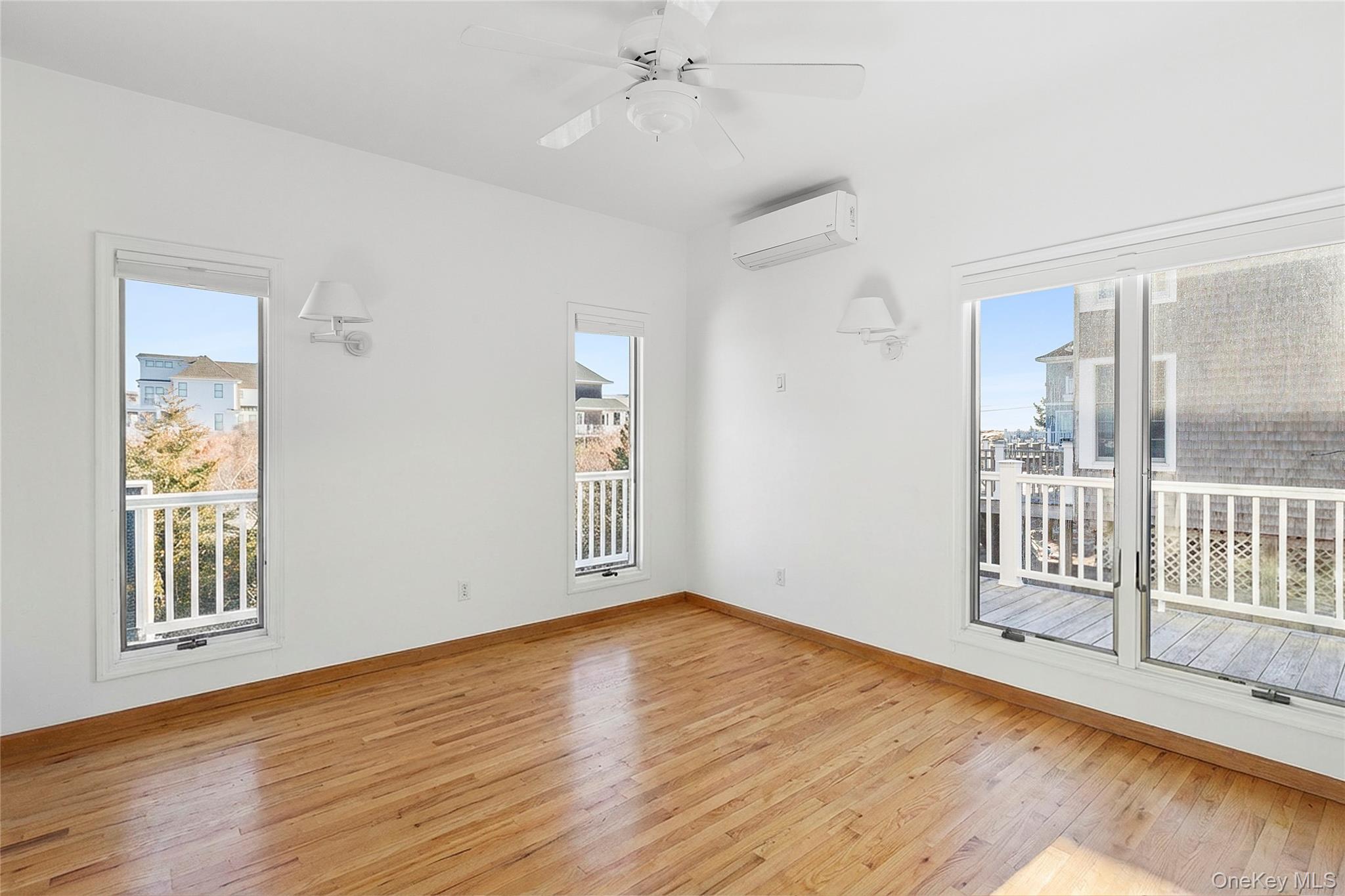 #10 photo, 8 Dune Lane, Westhampton Dunes , NY 11978