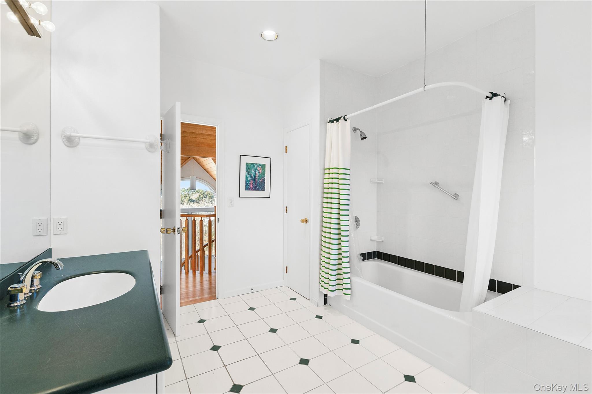 #14 photo, 8 Dune Lane, Westhampton Dunes , NY 11978