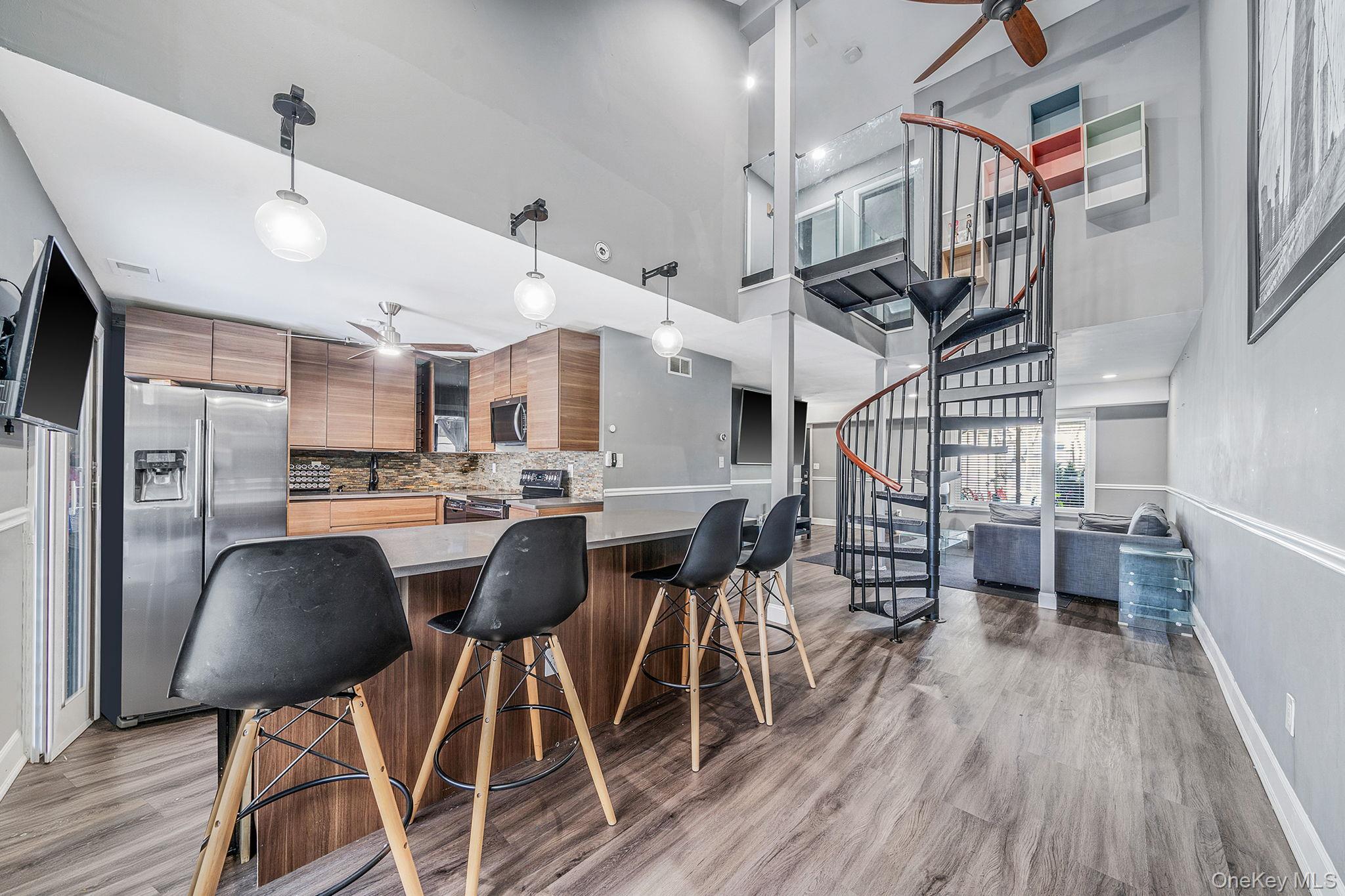 #14 photo, 97 Drexelgate Court, Middle Island , NY 11953