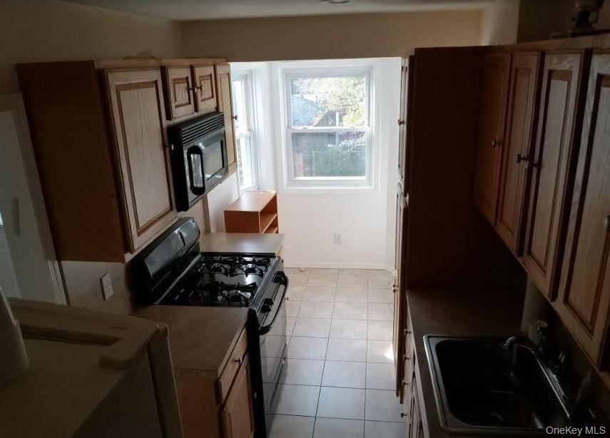 #10 photo, 136-48 71 Road, কুইন্‌স Kew Garden Hills , NY 11367