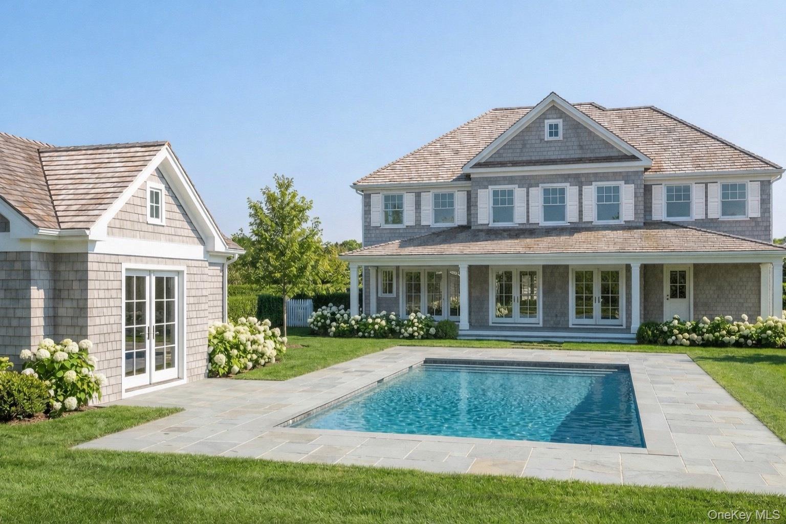 #4 photo, 39 Hildreth Street, Southampton , NY 11968