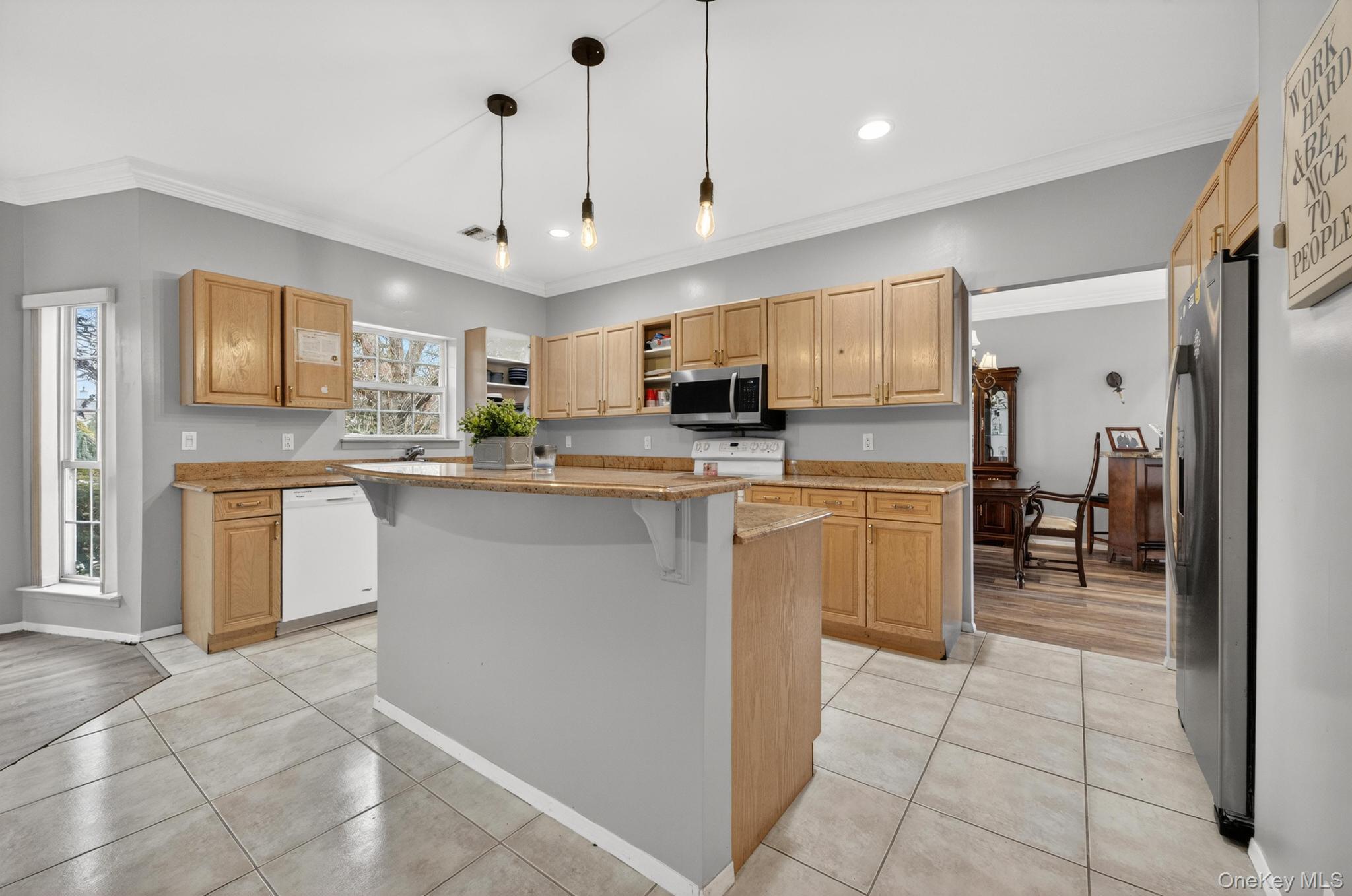 #13 photo, 27 Hamlet Drive, Commack , NY 11725