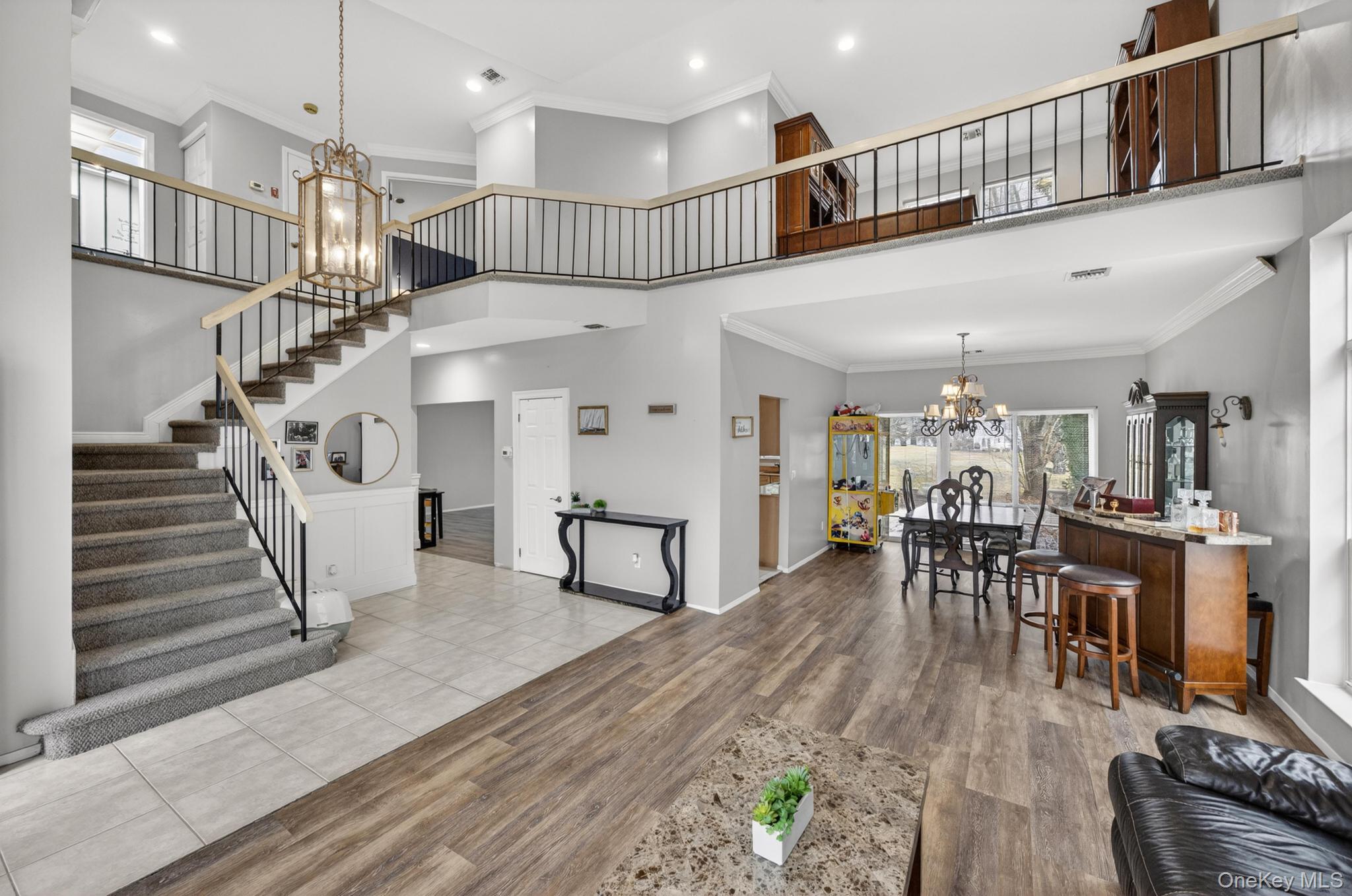 #5 photo, 27 Hamlet Drive, Commack , NY 11725